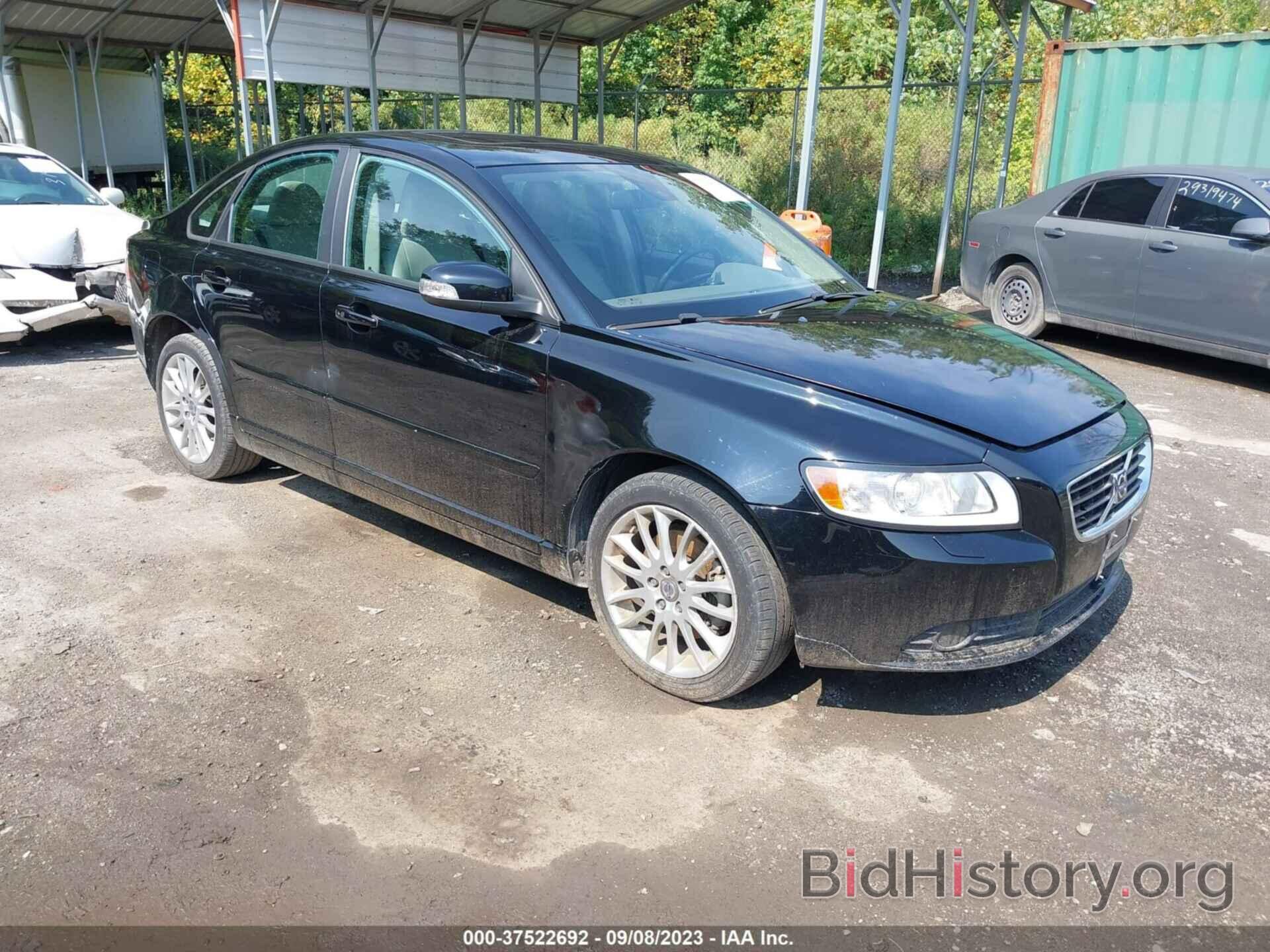 Photo YV1382MS2A2494567 - VOLVO S40 2010