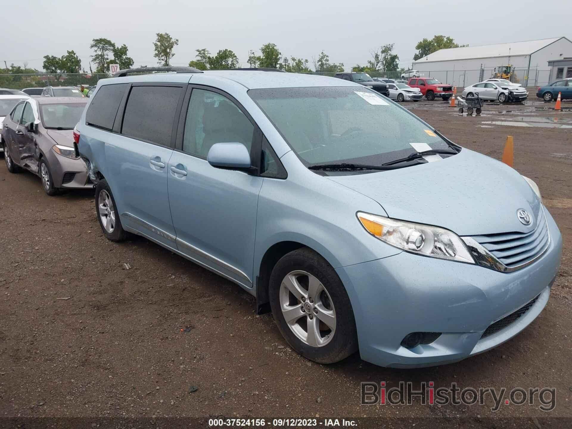 Photo 5TDKK3DC8FS690529 - TOYOTA SIENNA 2015