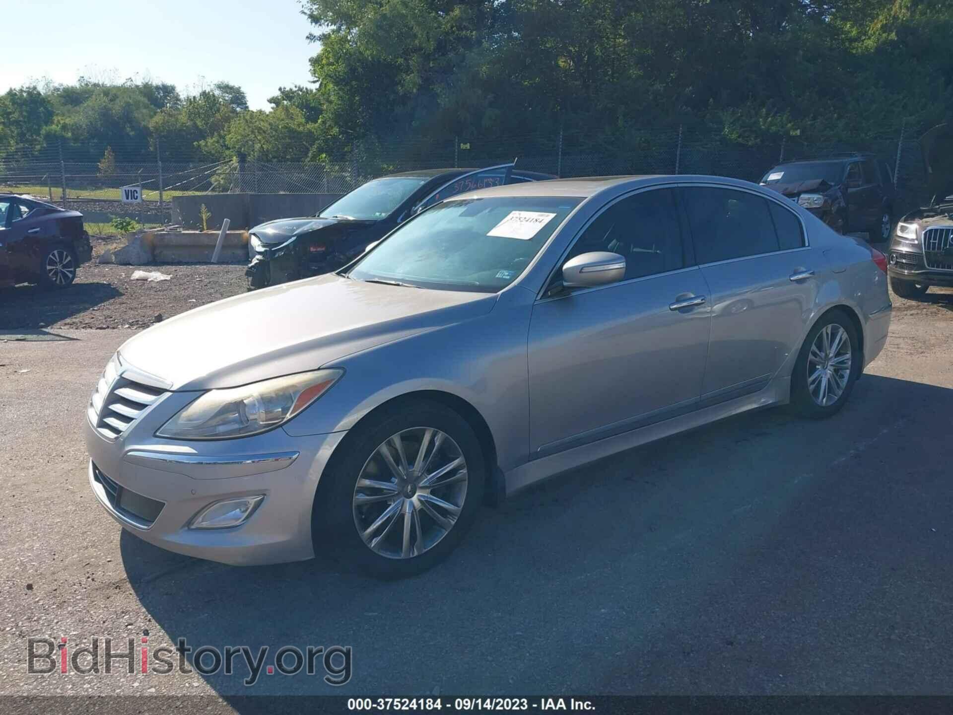 2012 HYUNDAI GENESIS - VIN: KMHGC4DH6CU177819 - Фото 2