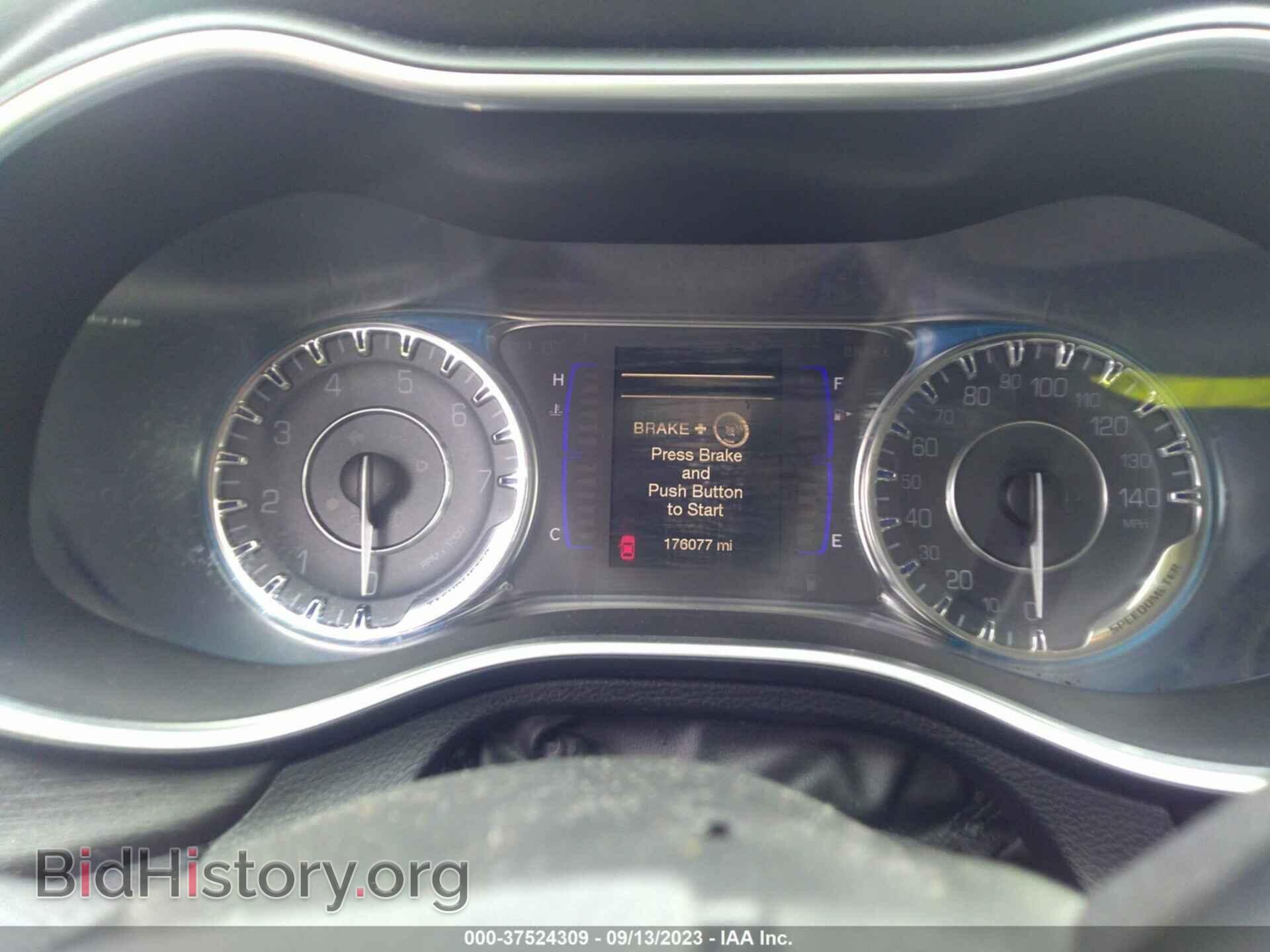 2016 CHRYSLER 200 - VIN: 1C3CCCAB4GN168232 - Фото 7