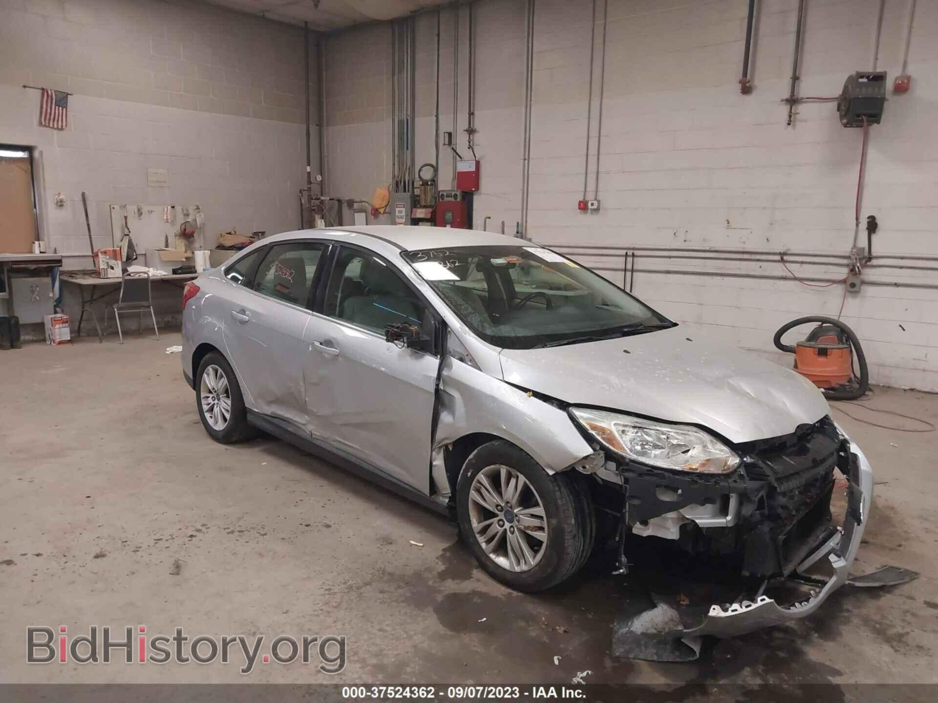 Фотография 1FAHP3H26CL229281 - FORD FOCUS 2012
