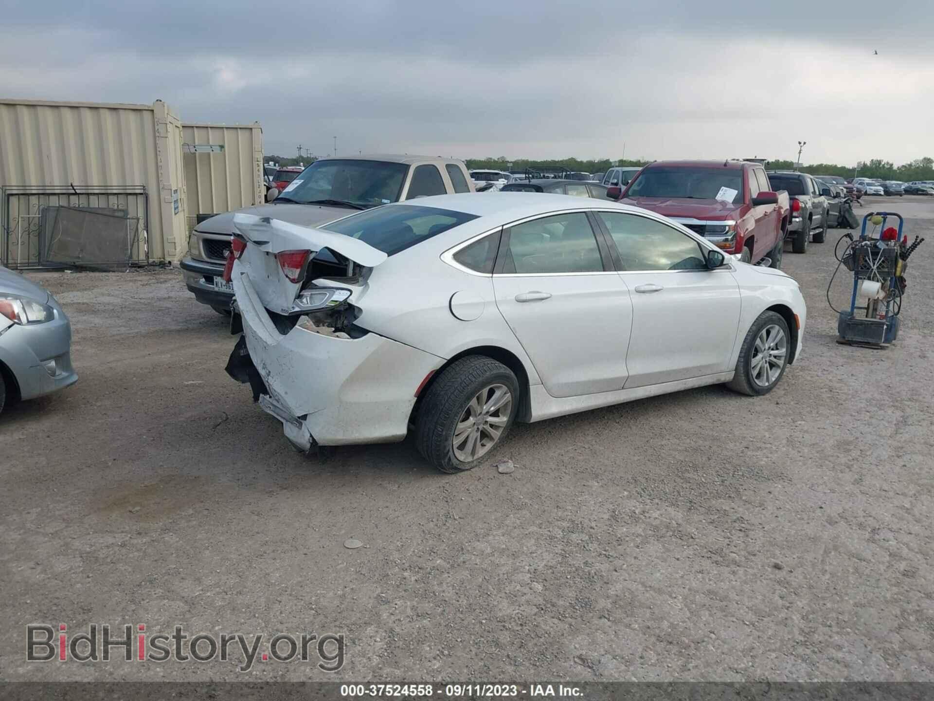 2015 CHRYSLER 200 - VIN: 1C3CCCABXFN737521 - Фото 4