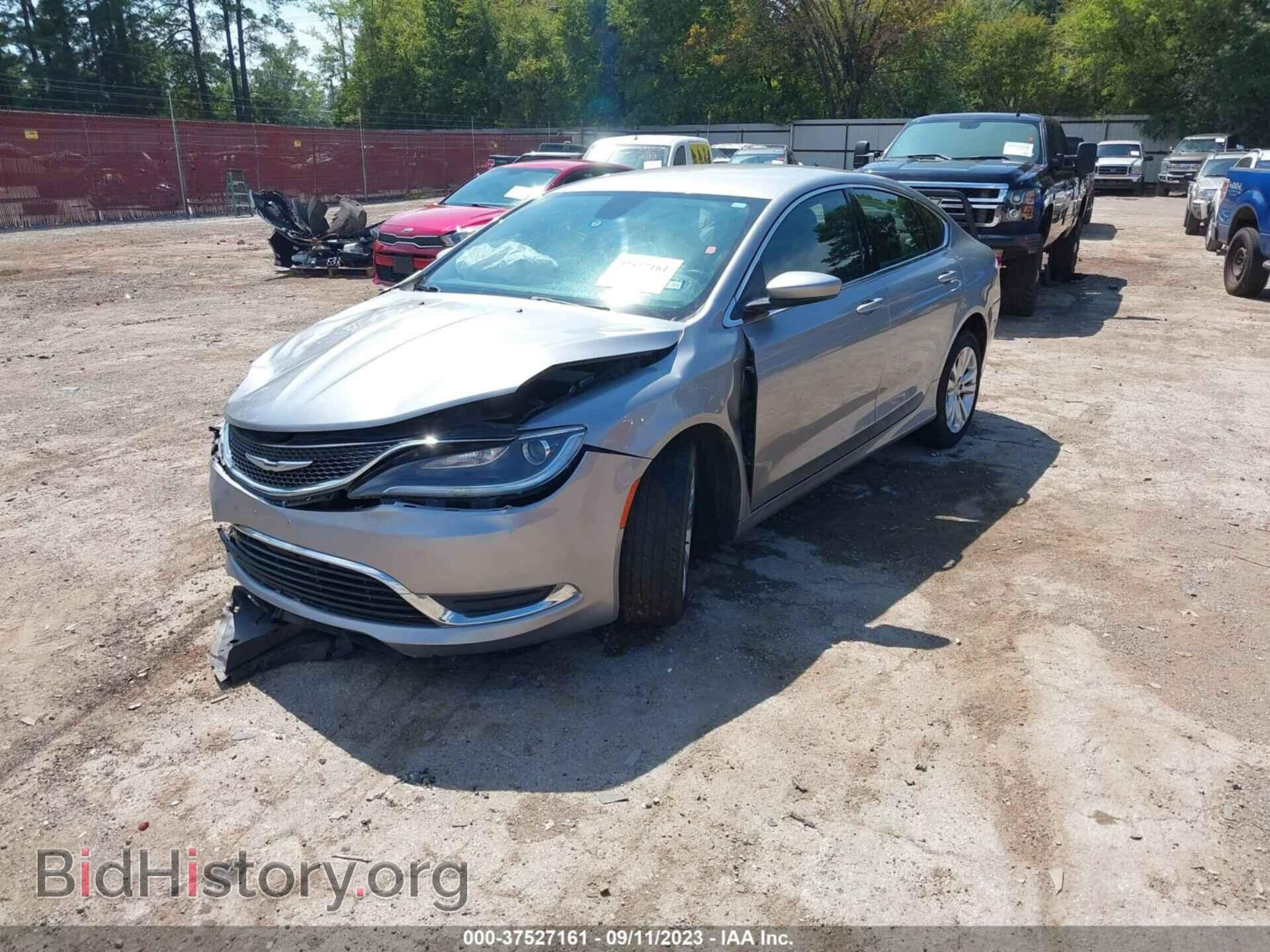 2015 CHRYSLER 200 - VIN: 1C3CCCAB7FN652636 - Фото 2