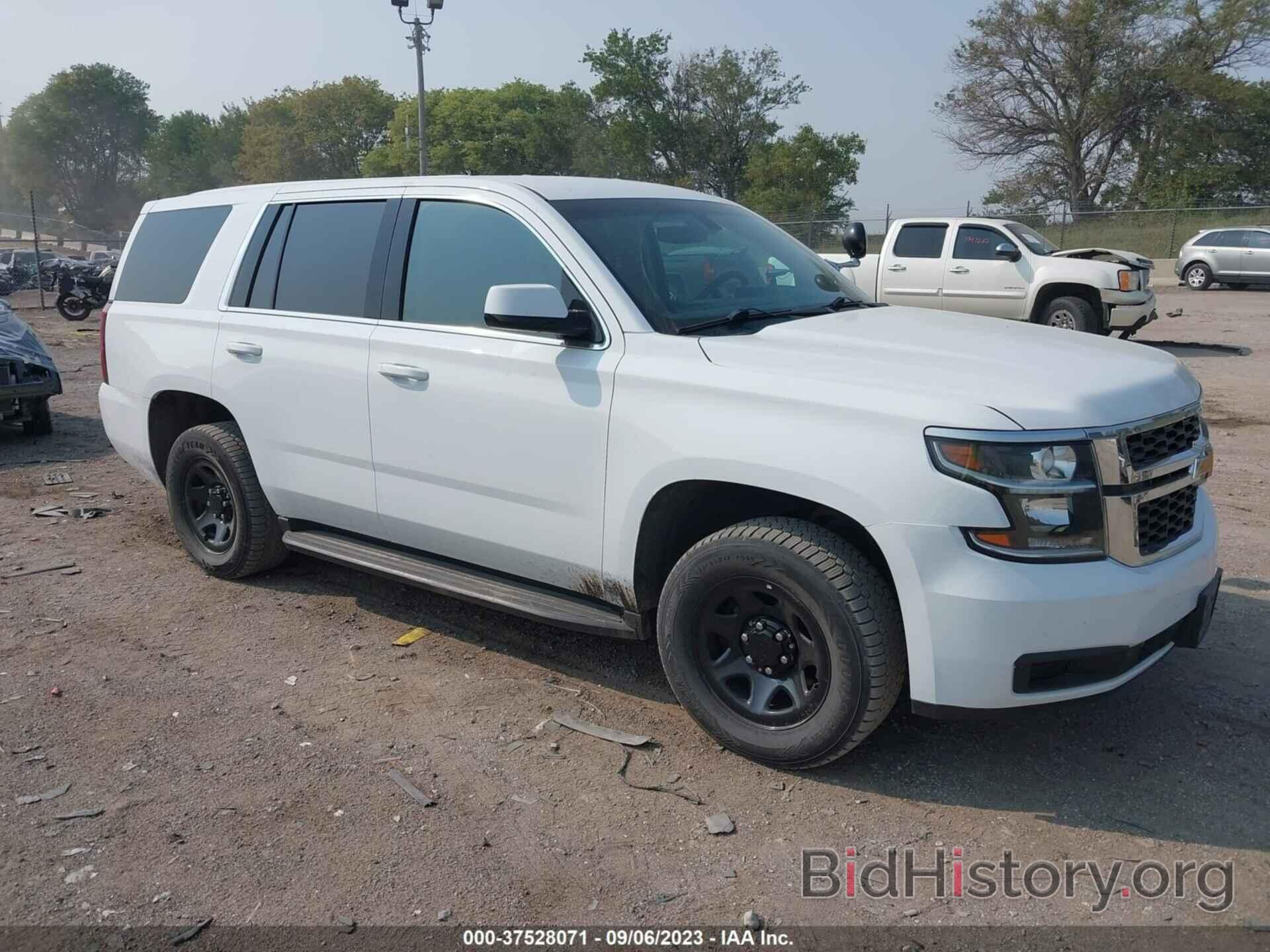 Photo 1GNSKDEC8KR301070 - CHEVROLET TAHOE 2019