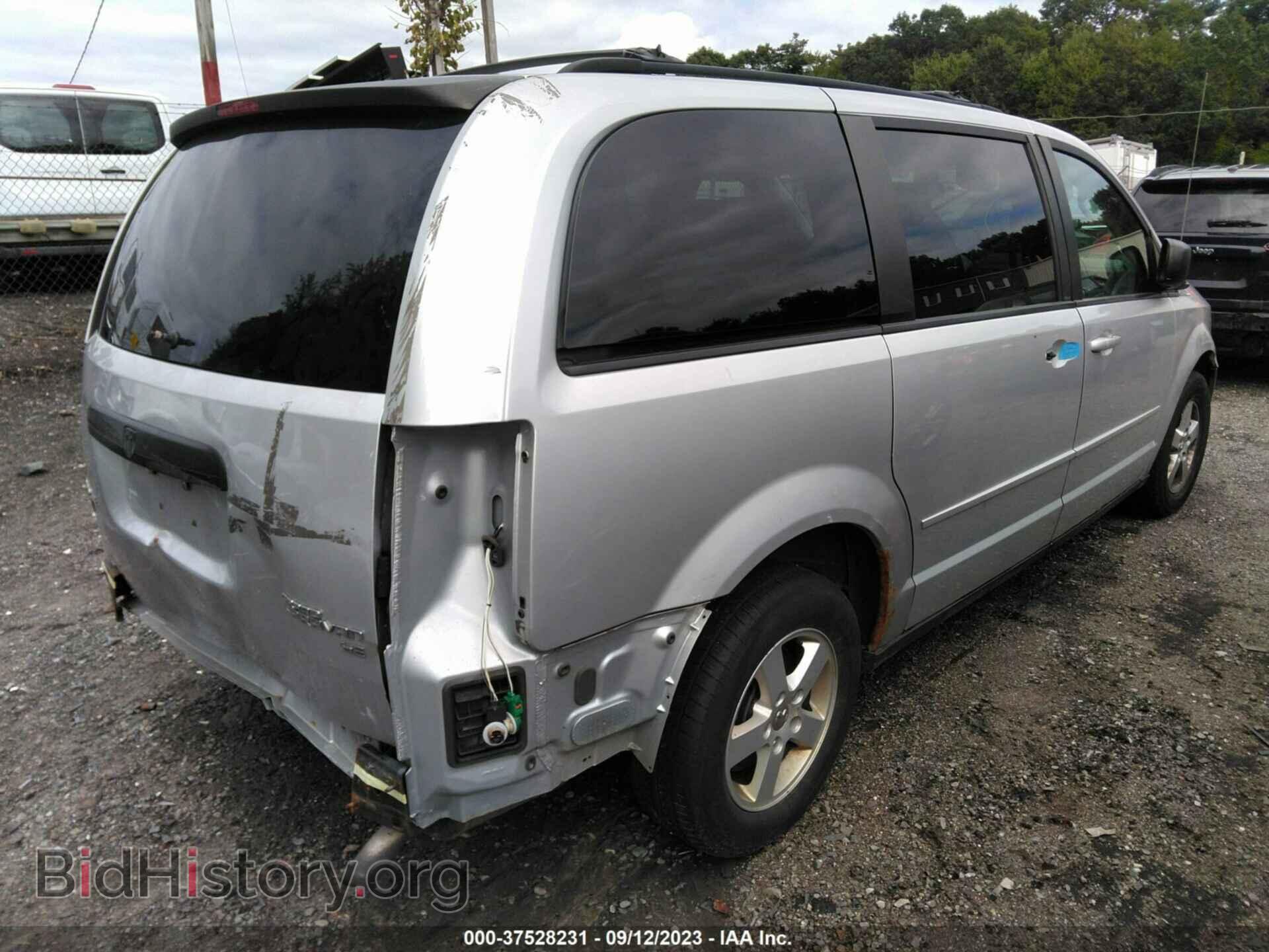 2010 DODGE GRAND CARAVAN - VIN: 2D4RN4DE7AR101875 - Фото 4