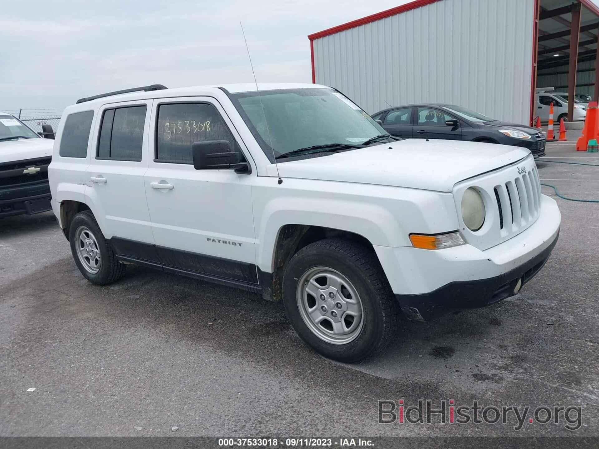 Photo 1C4NJPBB6FD211070 - JEEP PATRIOT 2015