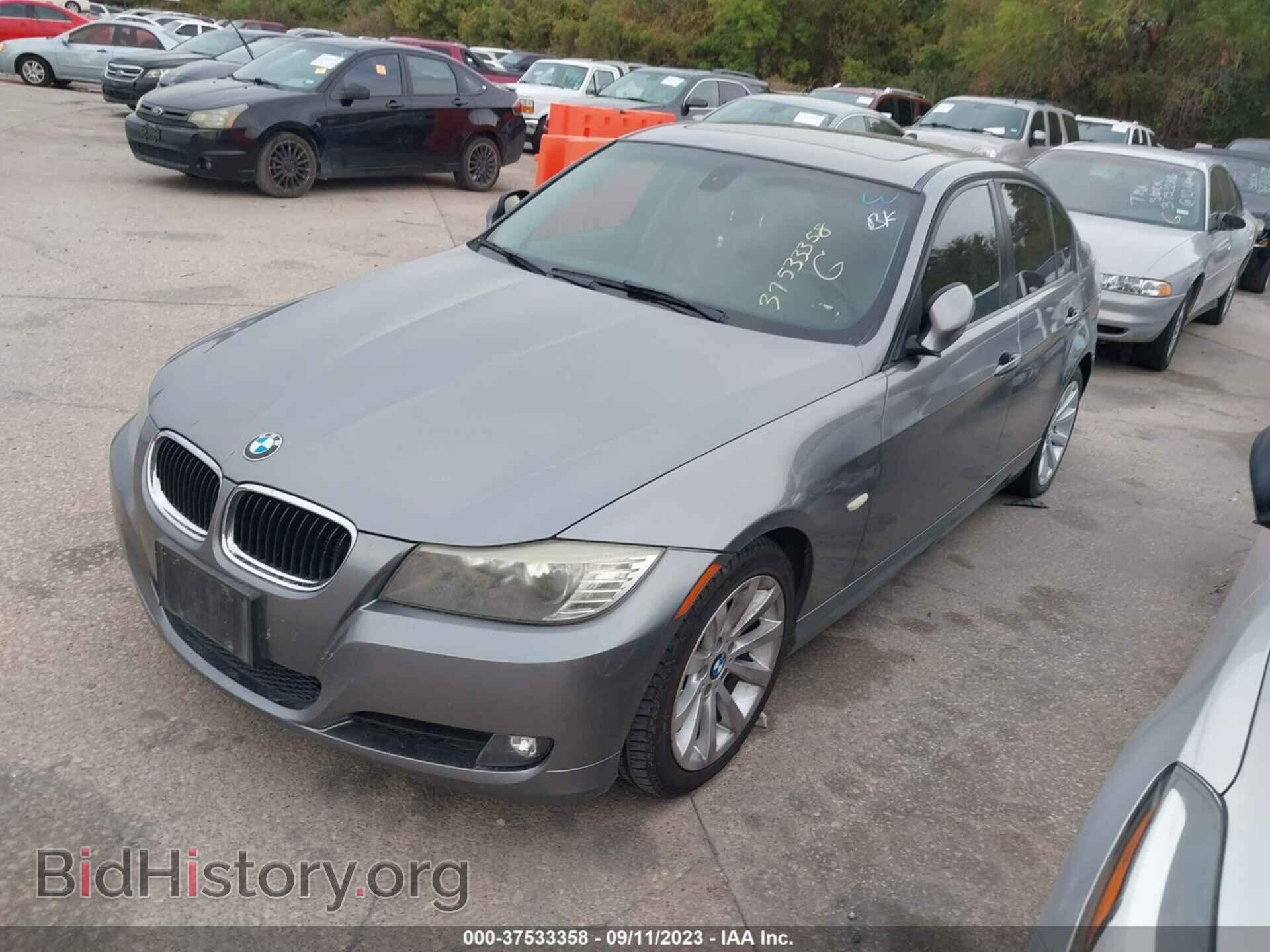 2011 BMW 3 SERIES - VIN: WBAPH7C59BE850297 - Фото 2
