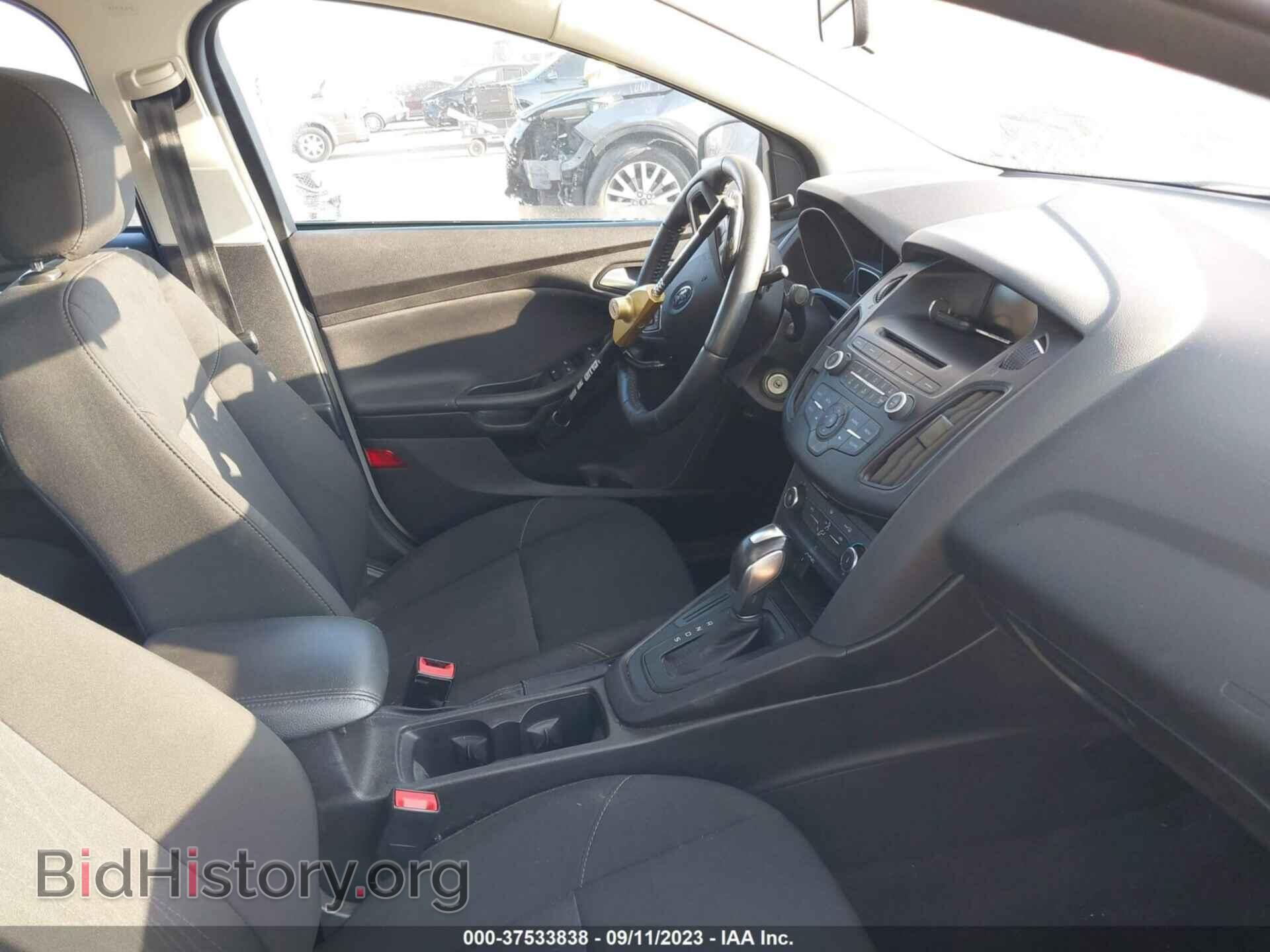 2016 FORD FOCUS - VIN: 1FADP3F2XGL215620 - Photo 5