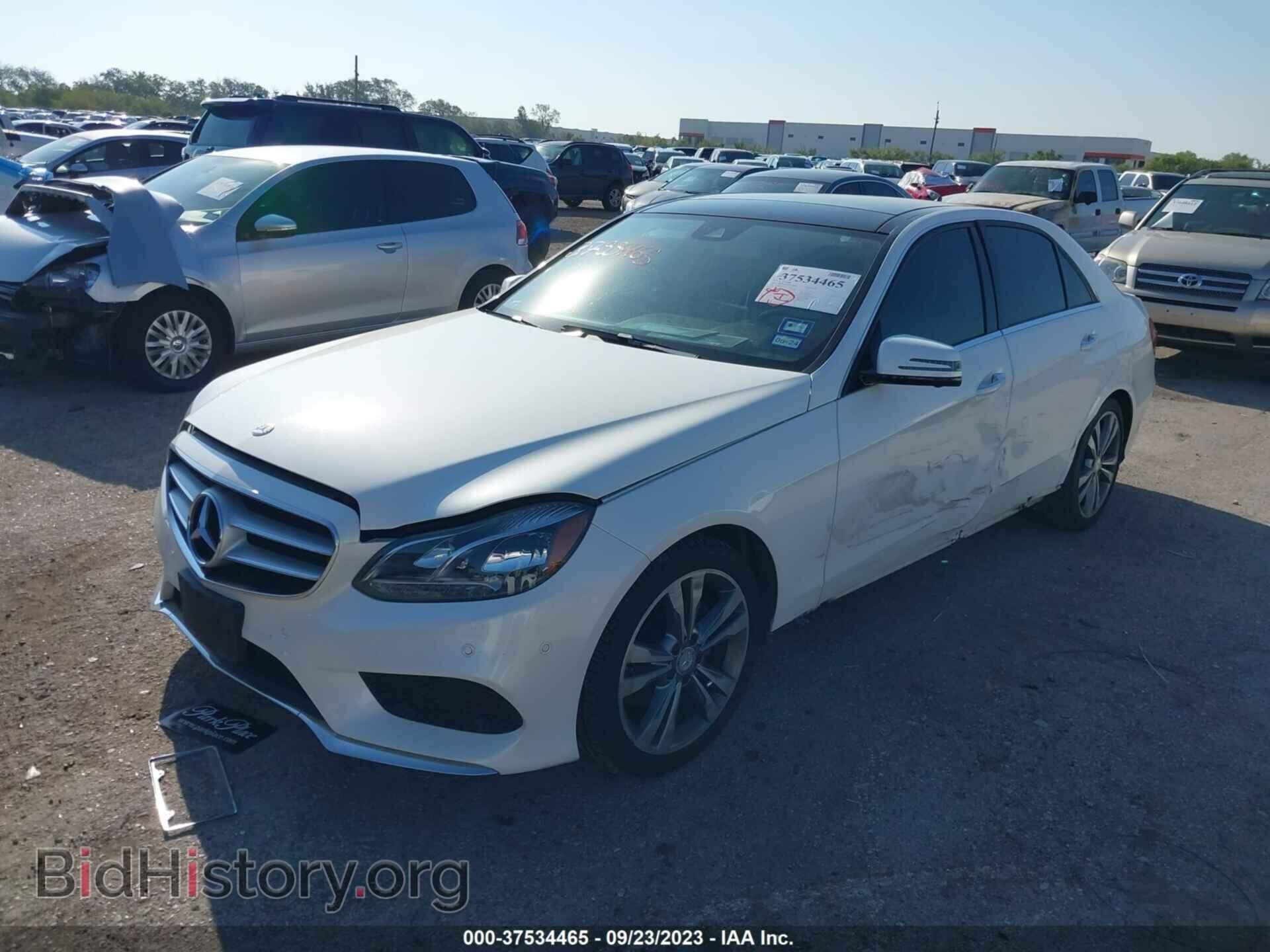 2015 MERCEDES-BENZ E-CLASS - VIN: WDDHF5KB2FB110855 - Фото 2