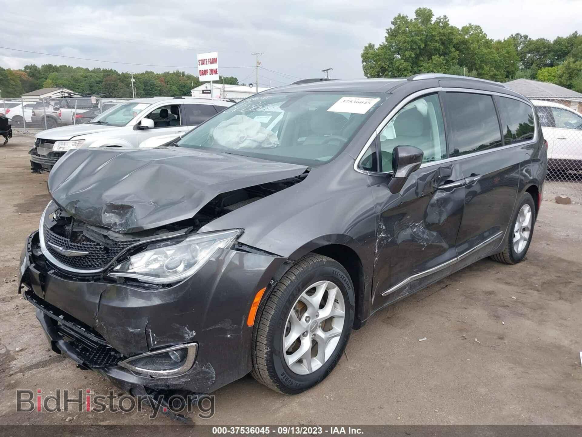 2017 CHRYSLER PACIFICA - VIN: 2C4RC1EG7HR796838 - Photo 2