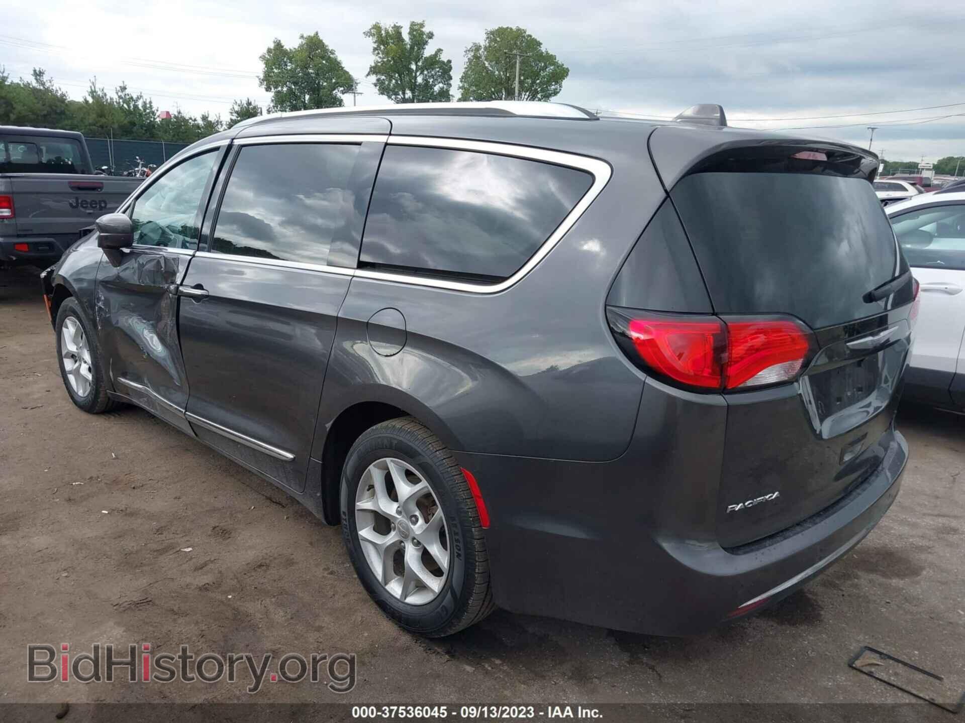 2017 CHRYSLER PACIFICA - VIN: 2C4RC1EG7HR796838 - Photo 3