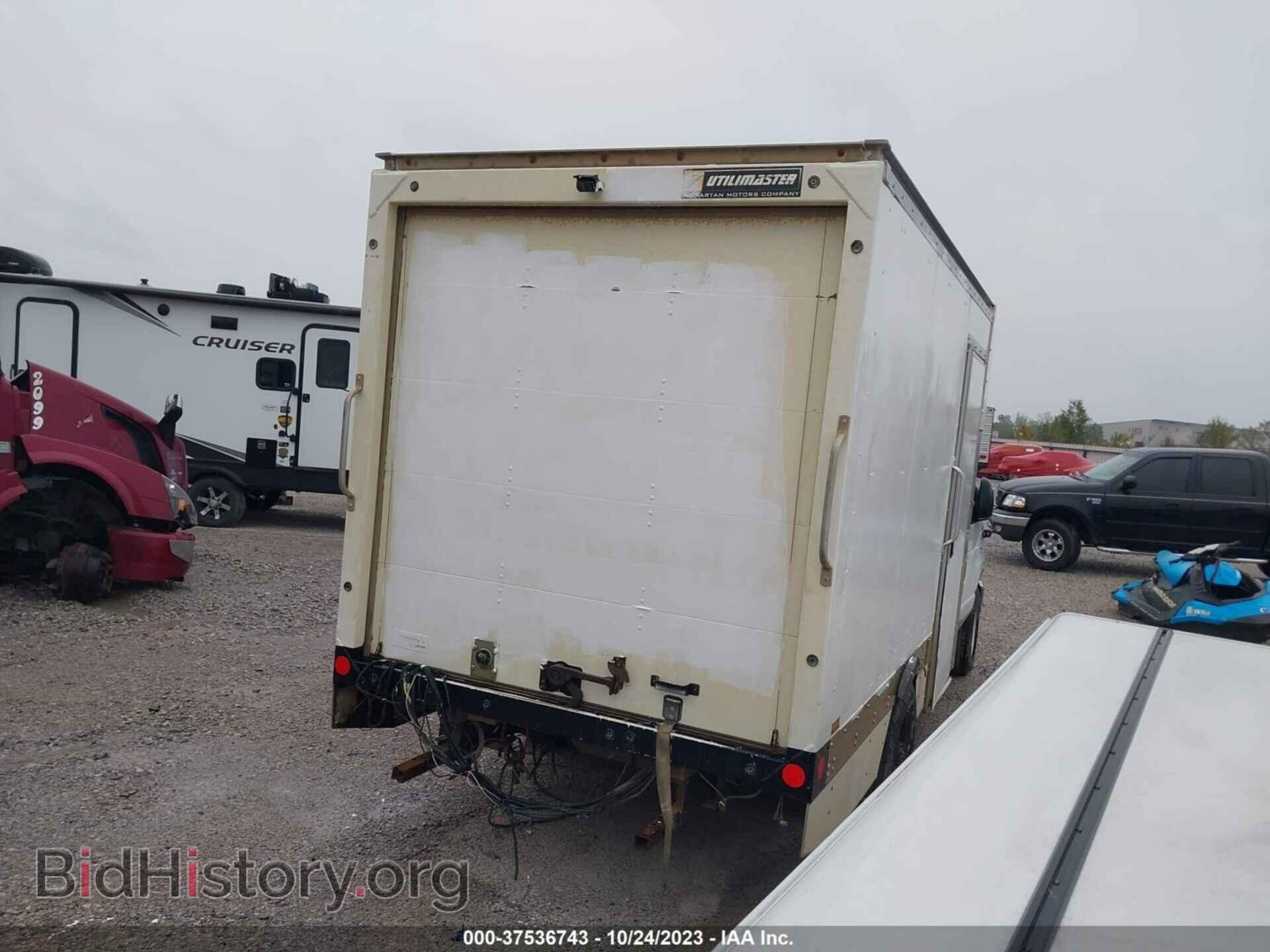 2019 FORD E-350 CUTAWAY - VIN: 1FDWE3F62KDC40425 - Фото 4