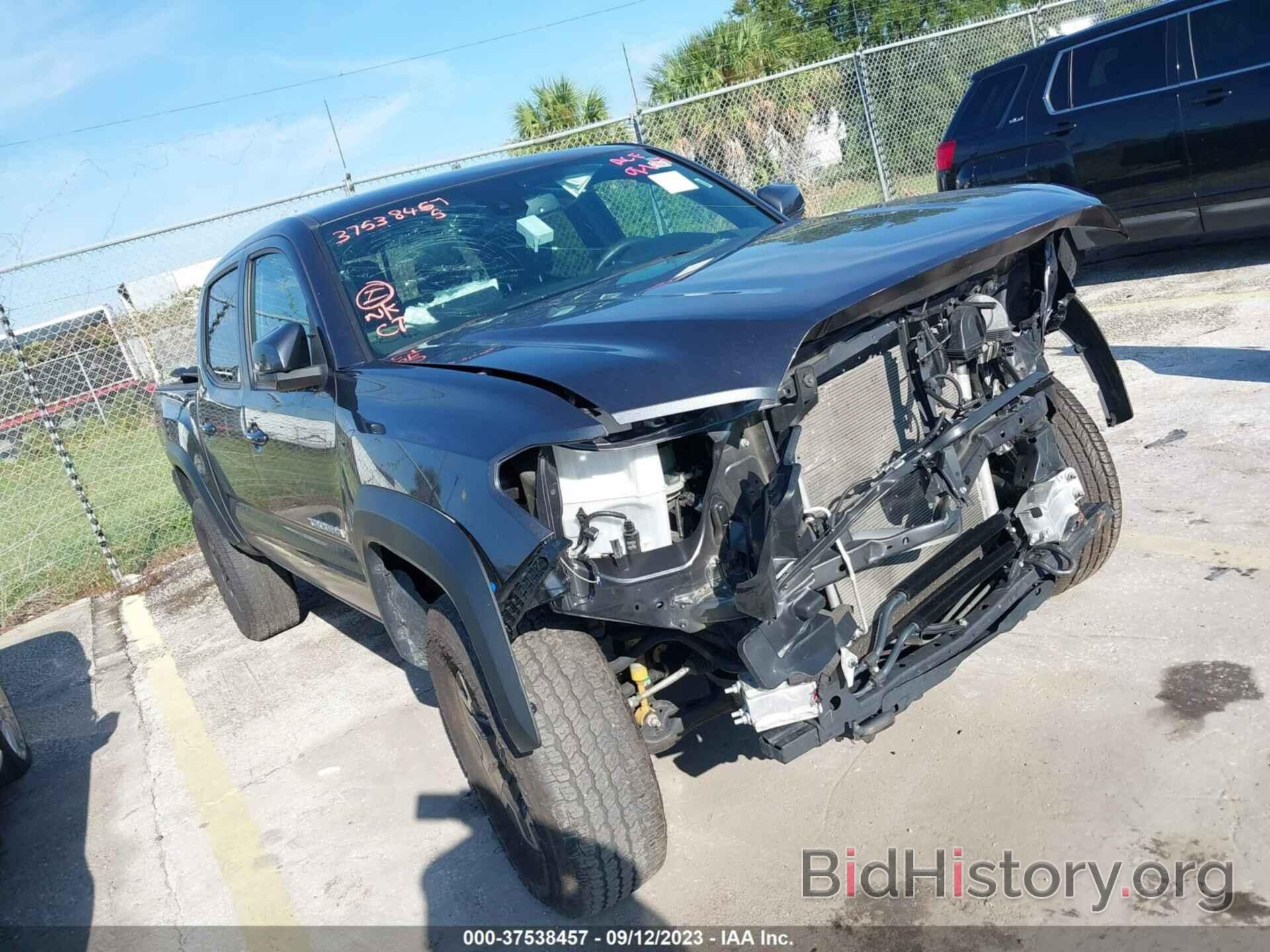 Photo 3TMCZ5AN0NM495928 - TOYOTA TACOMA 4WD 2022