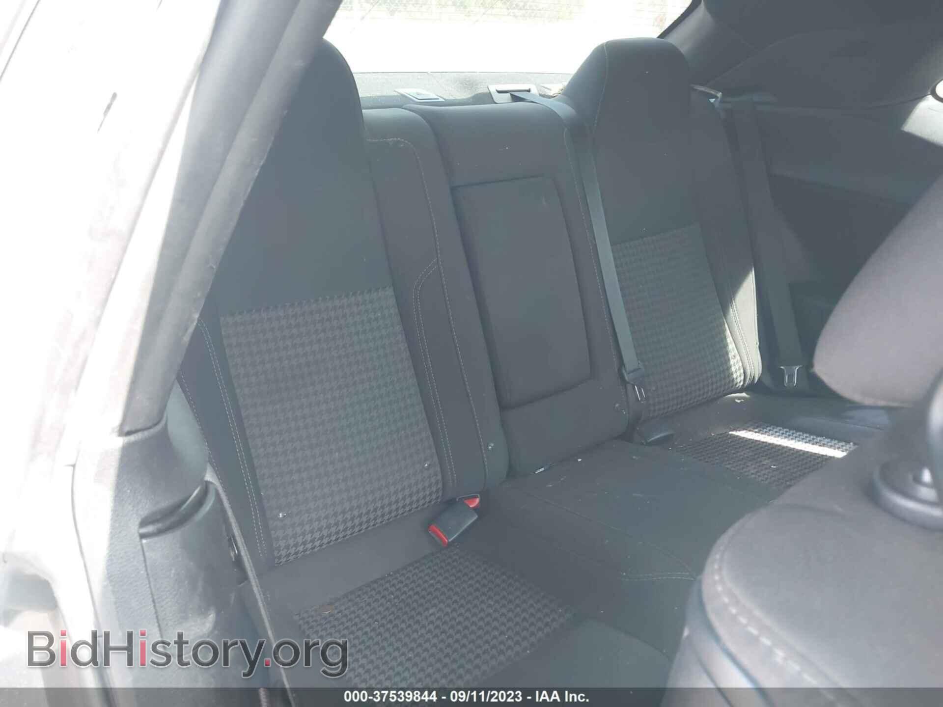 2019 DODGE CHALLENGER - VIN: 2C3CDZAG3KH563564 - Фото 8