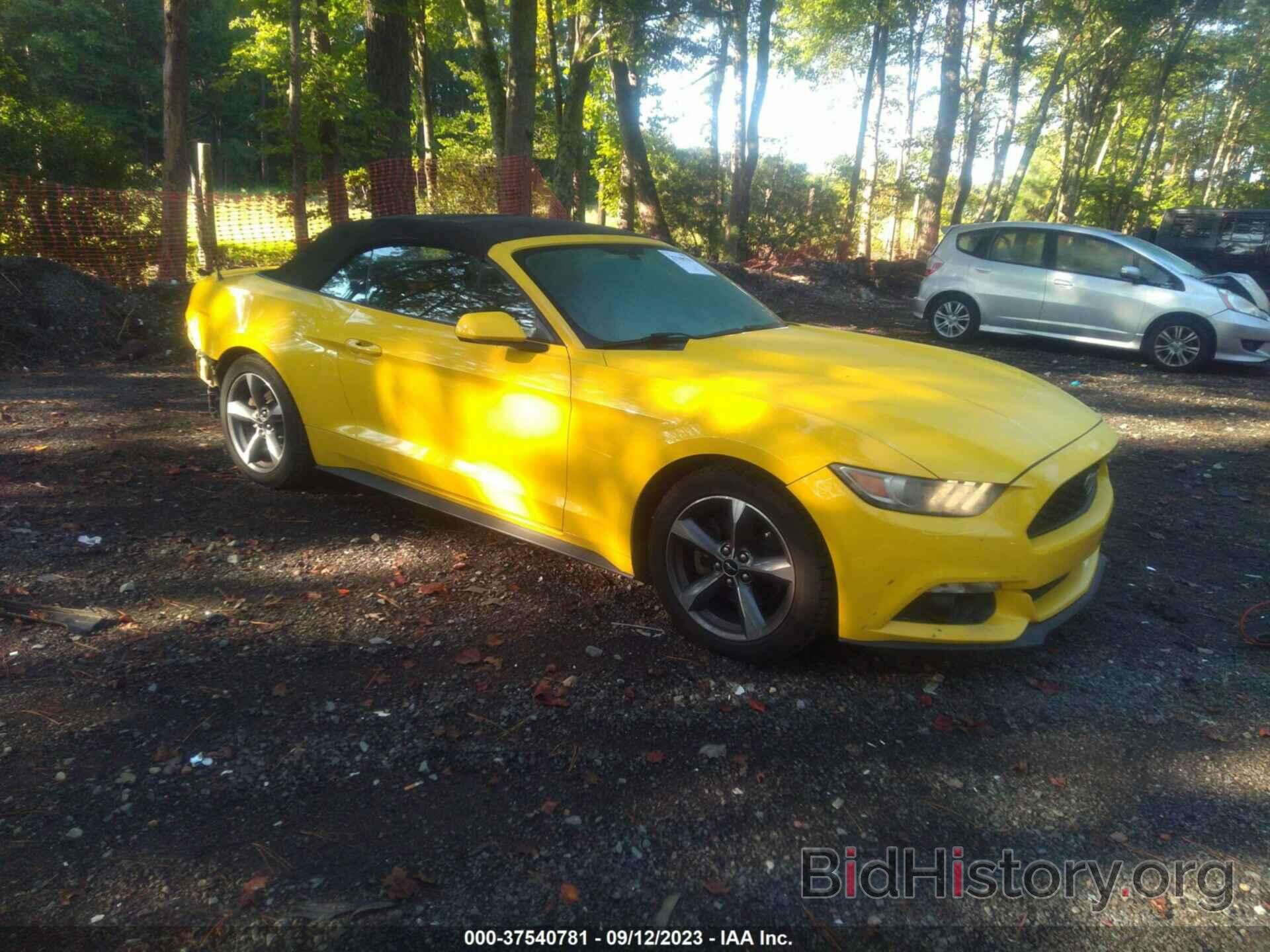 Photo 1FATP8EM7F5333574 - FORD MUSTANG 2015