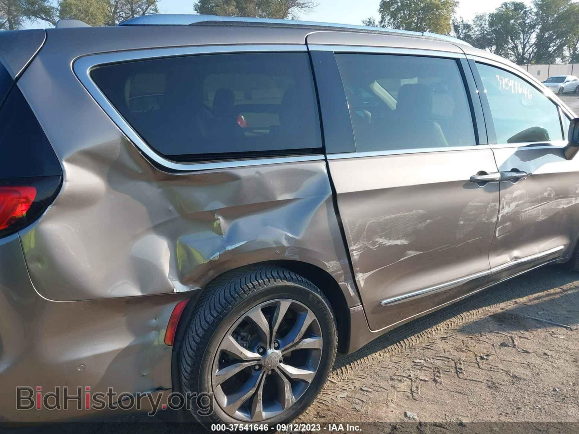 2017 CHRYSLER PACIFICA - VIN: 2C4RC1GG1HR564877 - Фото 6