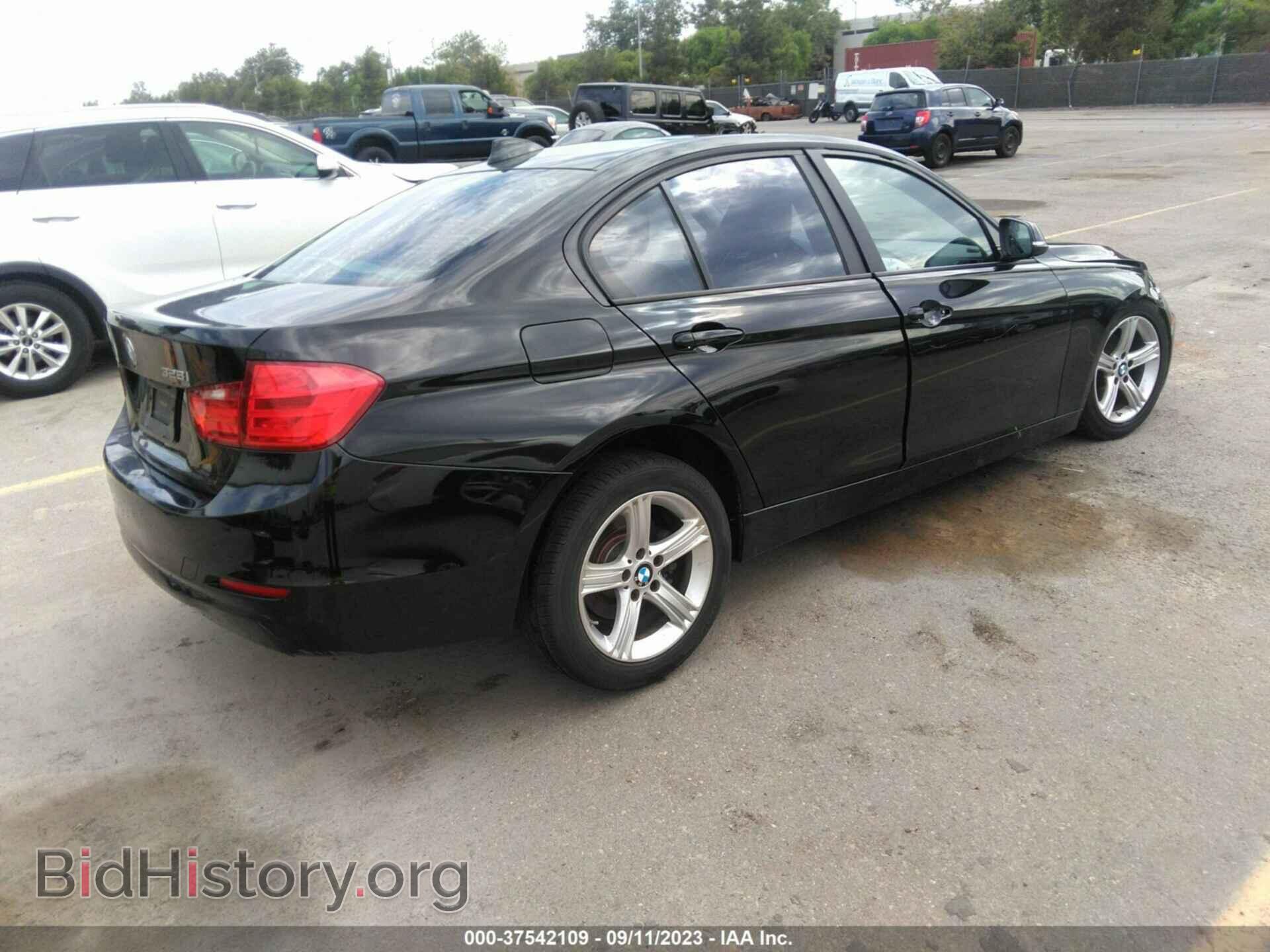 2012 BMW 3 SERIES - VIN: WBA3C1C56CF433015 - Фото 4