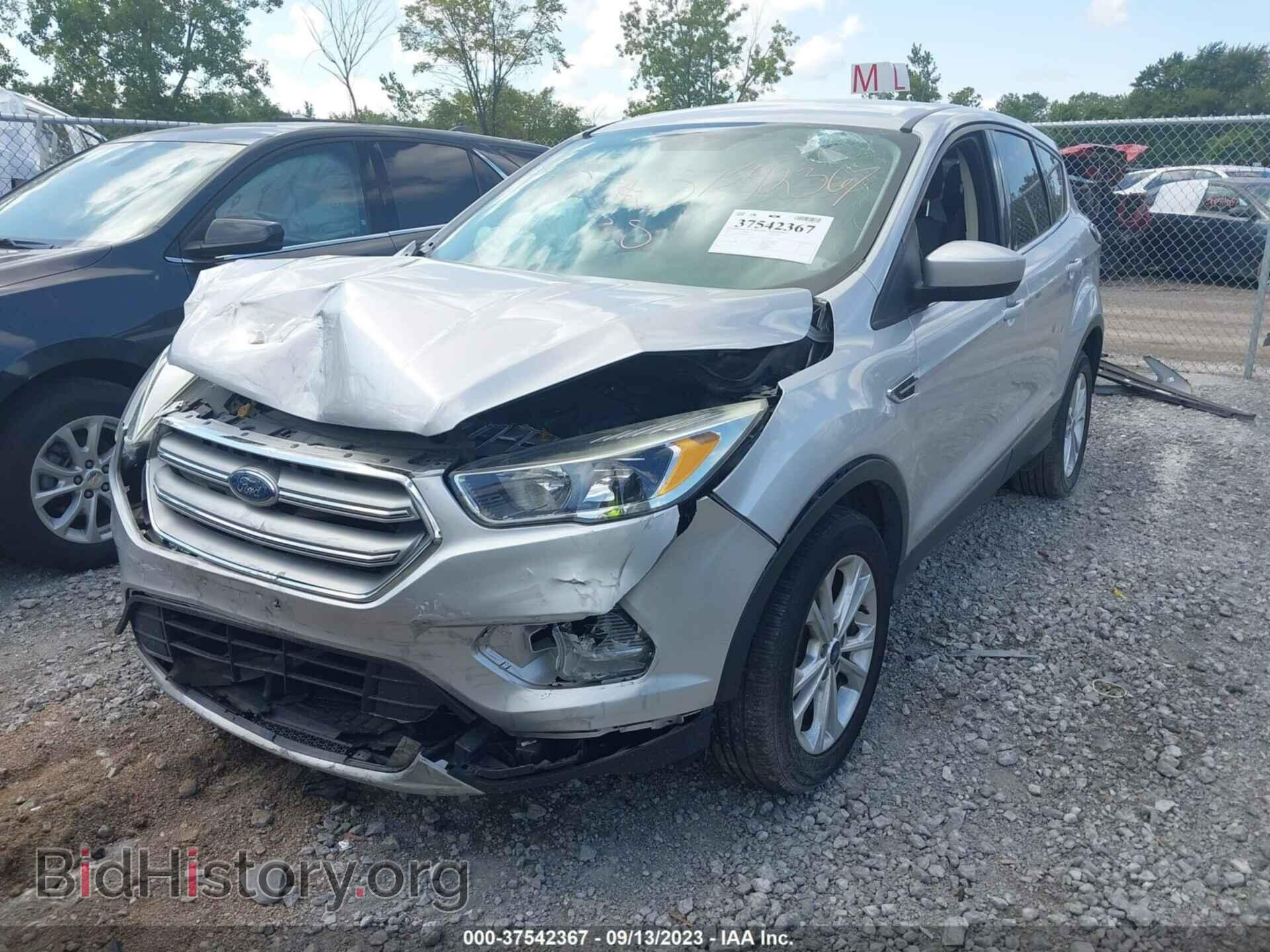 2017 FORD ESCAPE - VIN: 1FMCU9GDXHUB68226 - Фото 2