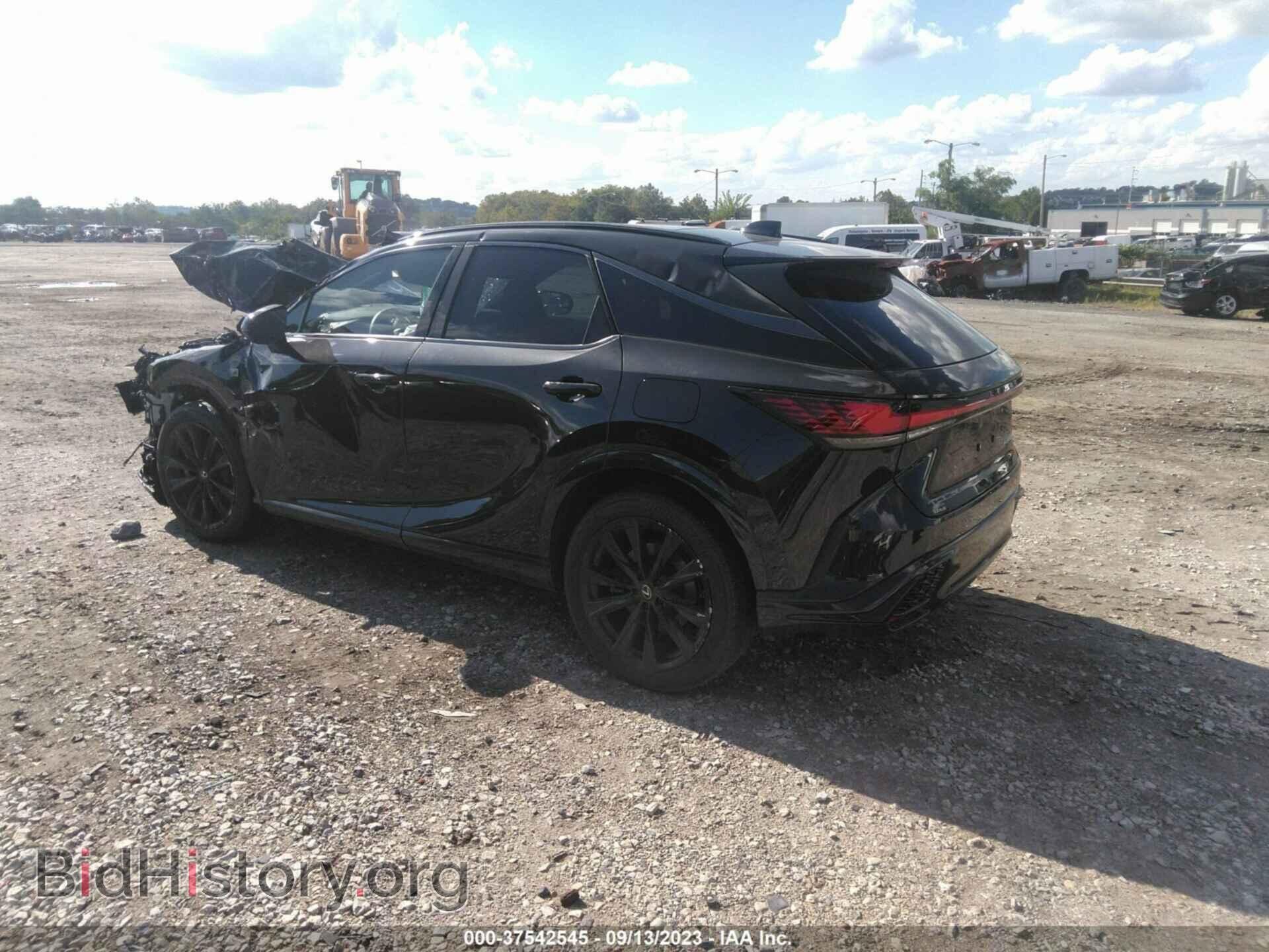 2023 LEXUS RX - VIN: 2T2BCMEA9PC007498 - Фото 3
