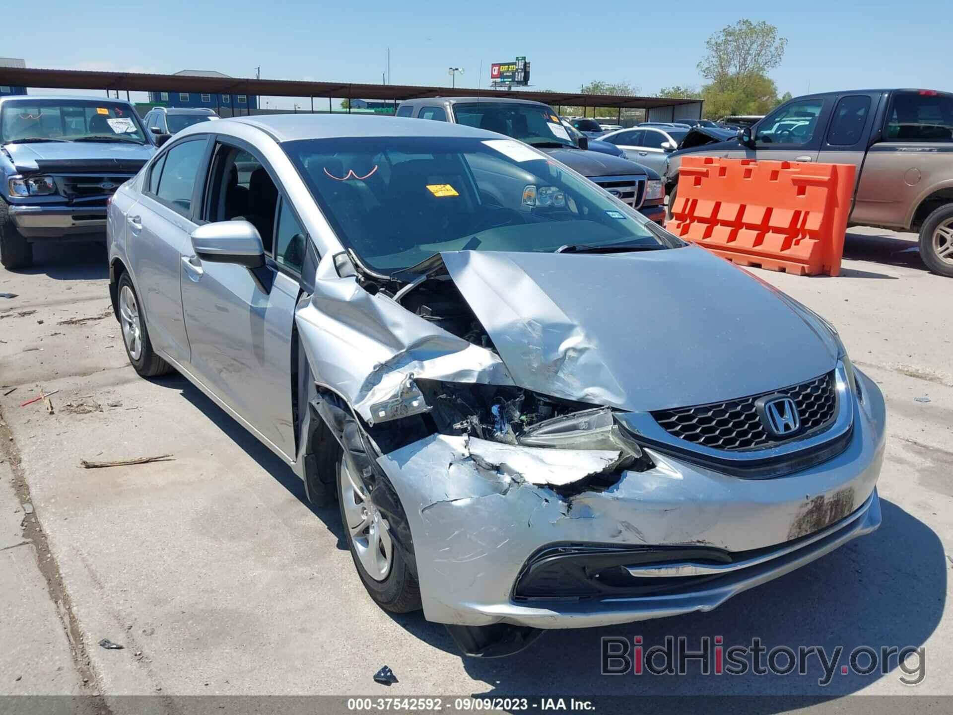 Photo 19XFB2F5XEE032231 - HONDA CIVIC SEDAN 2014