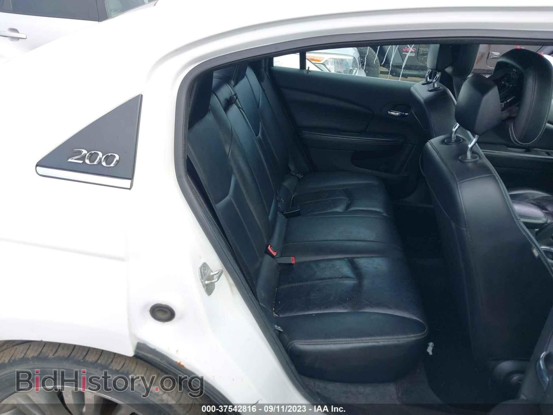 2013 CHRYSLER 200 - VIN: 1C3CCBCG3DN630018 - Фото 8