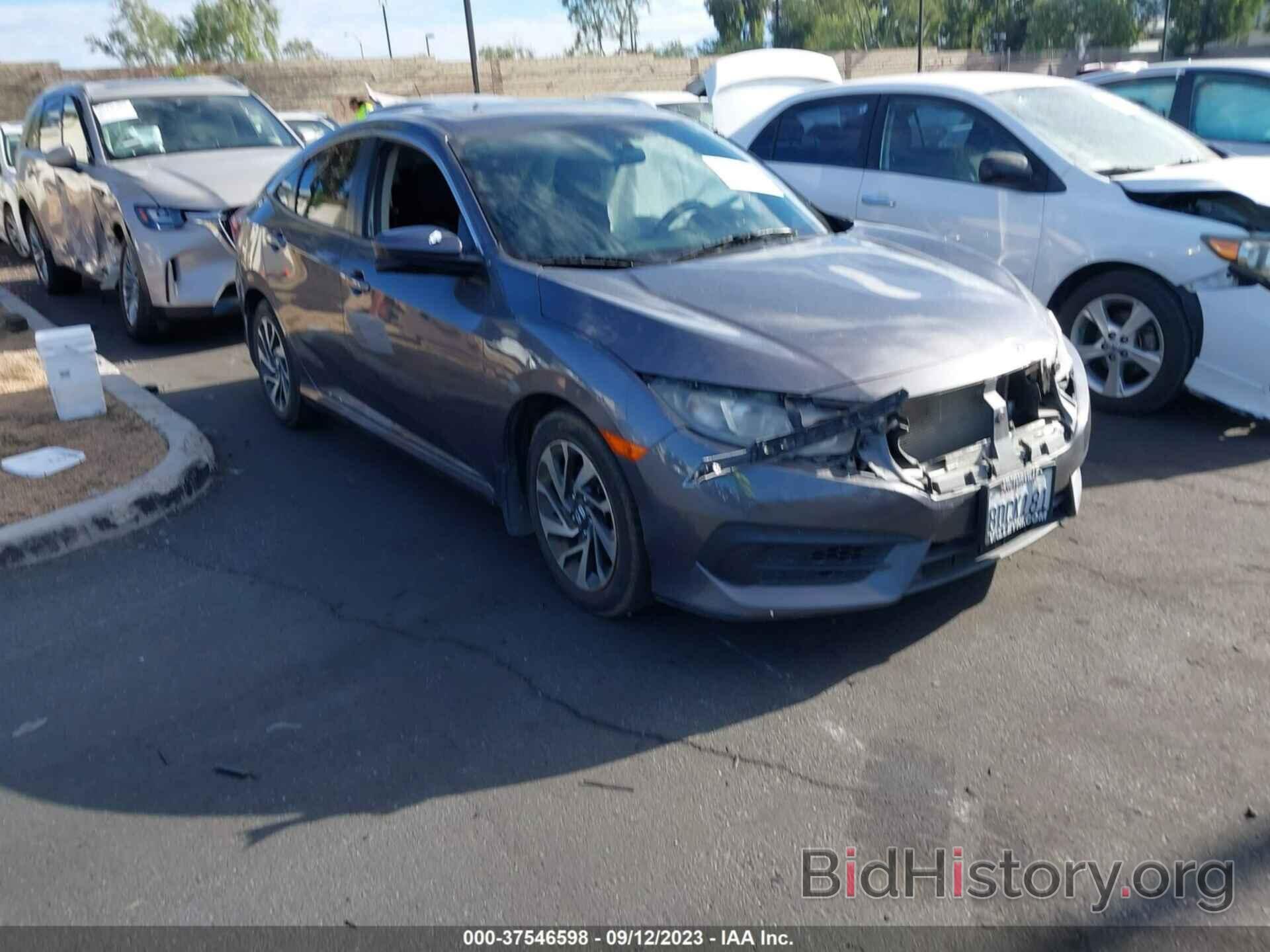 Photo 2HGFC2F70JH524989 - HONDA CIVIC SEDAN 2018