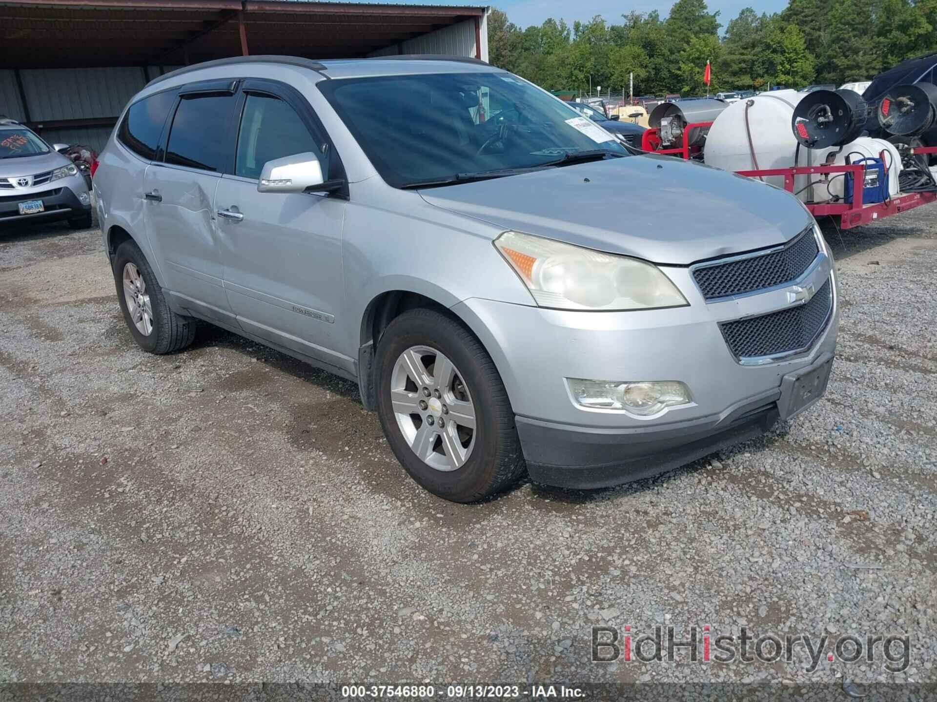 Photo 1GNLRGED6AS101791 - CHEVROLET TRAVERSE 2010