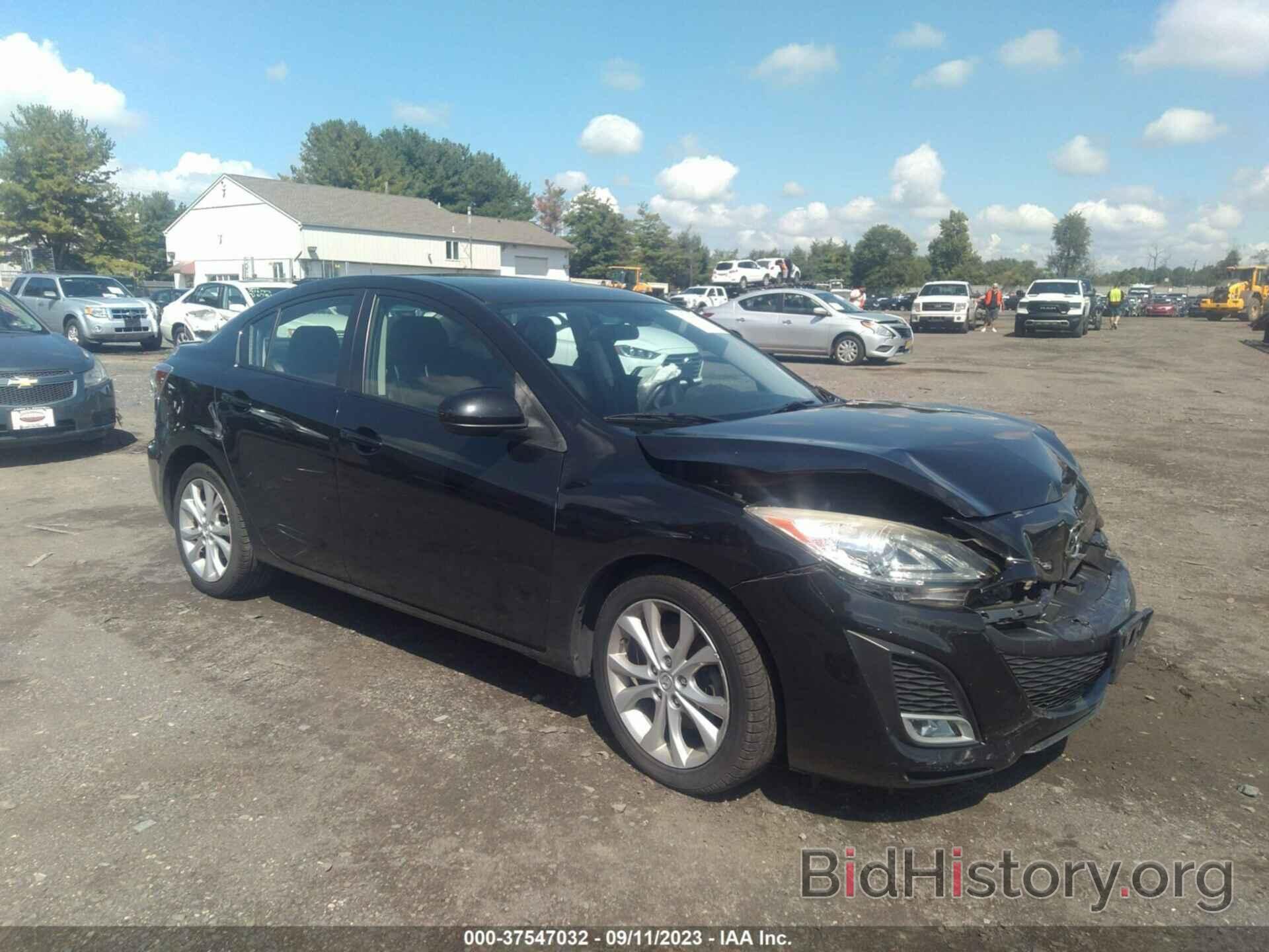 Photo JM1BL1W65B1375929 - MAZDA MAZDA3 2011