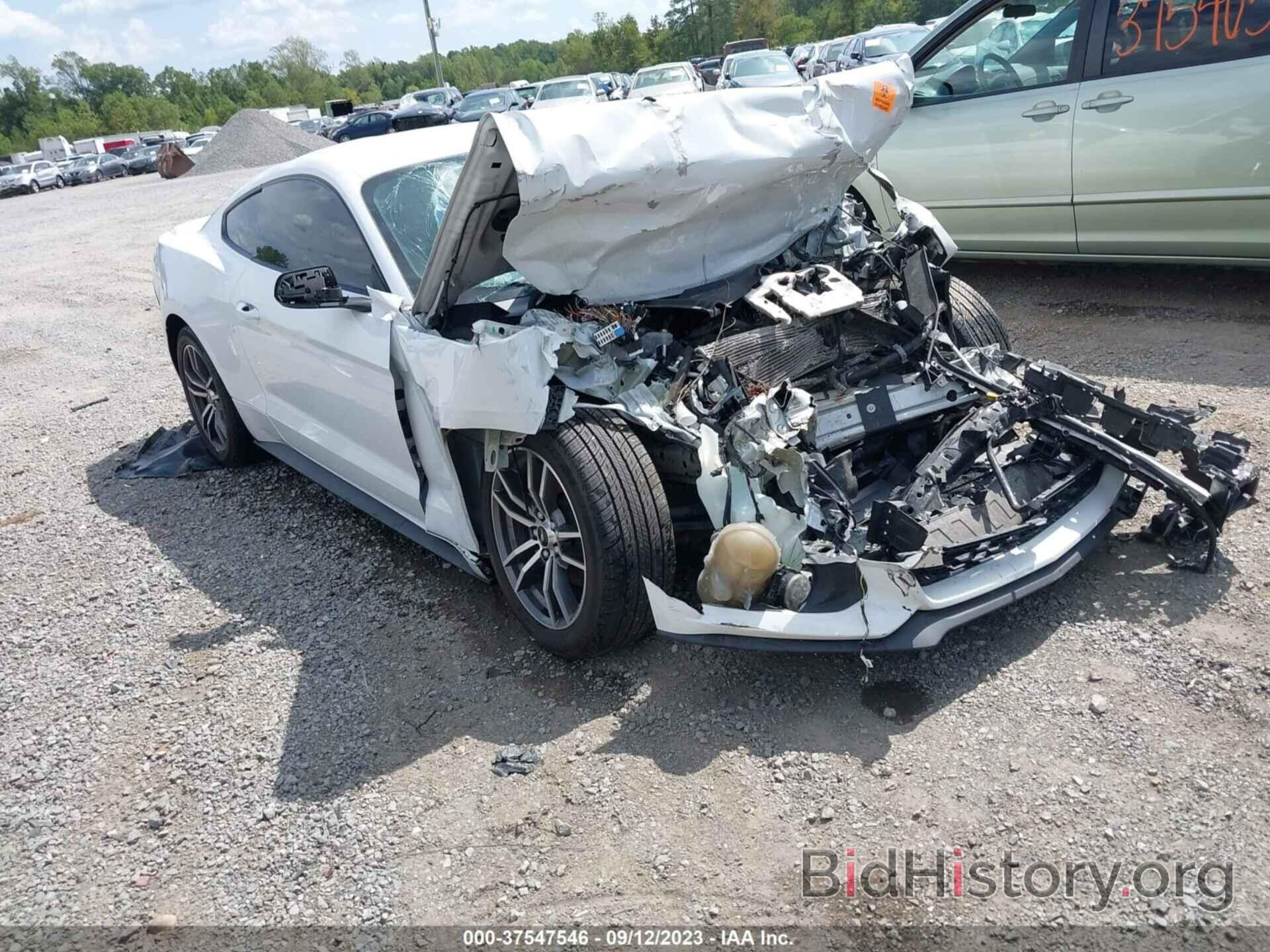Photo 1FA6P8TH5H5305634 - FORD MUSTANG 2017