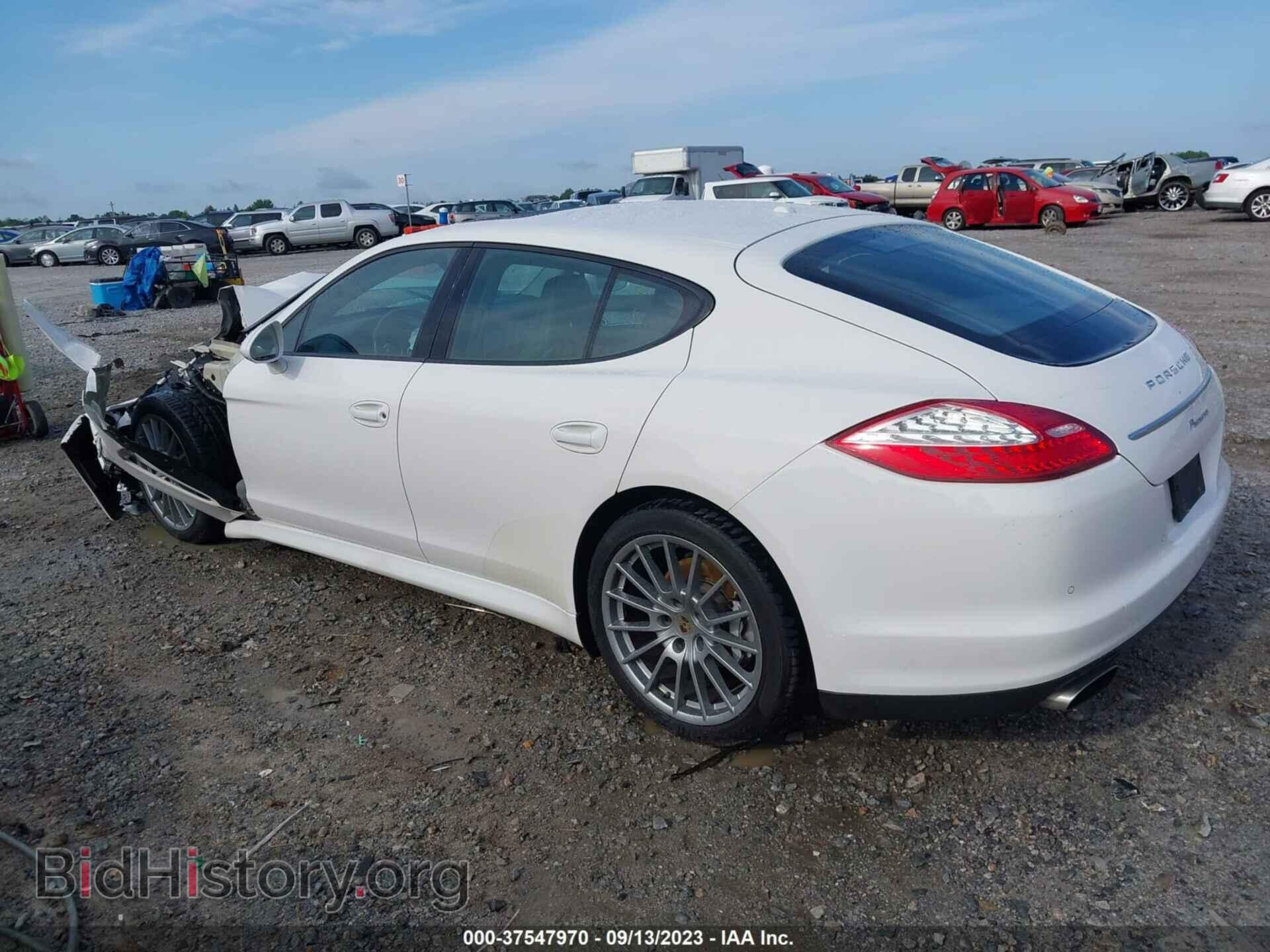 2011 PORSCHE PANAMERA - VIN: WP0AA2A78BL013637 - Фото 3