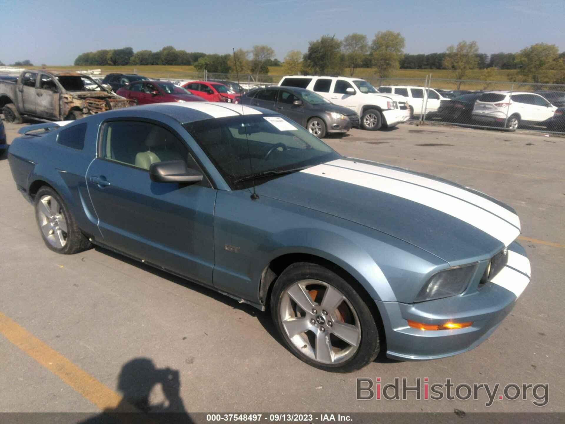 Photo 1ZVFT82H665175896 - FORD MUSTANG 2006