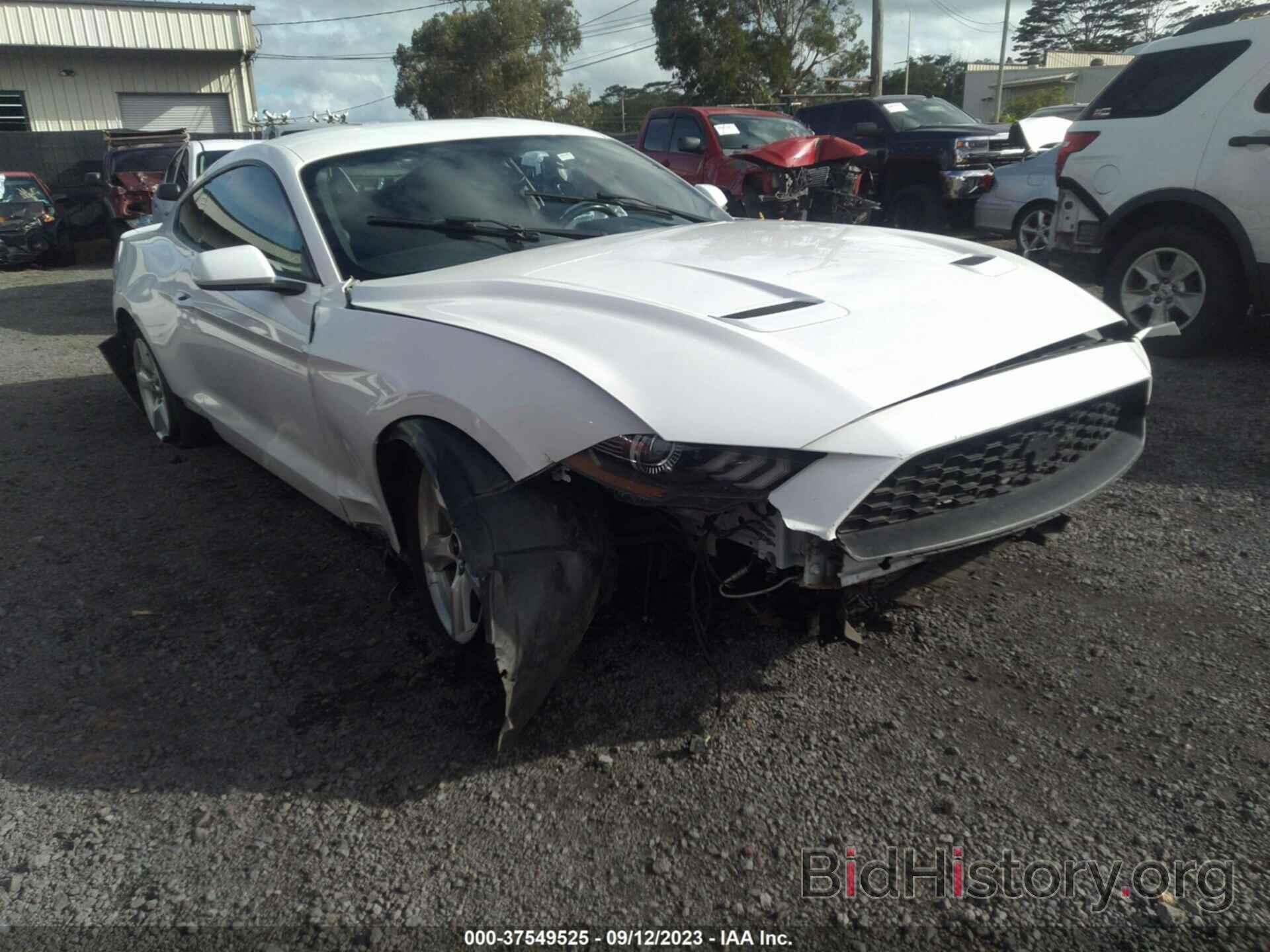 Photo 1FA6P8TH1J5114749 - FORD MUSTANG 2018