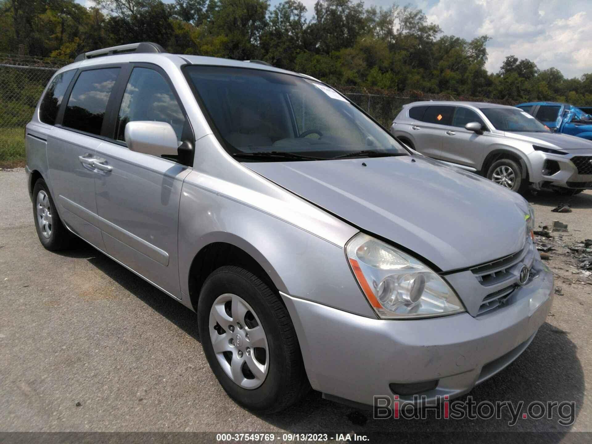 Photo KNDMB133296279324 - KIA SEDONA 2009