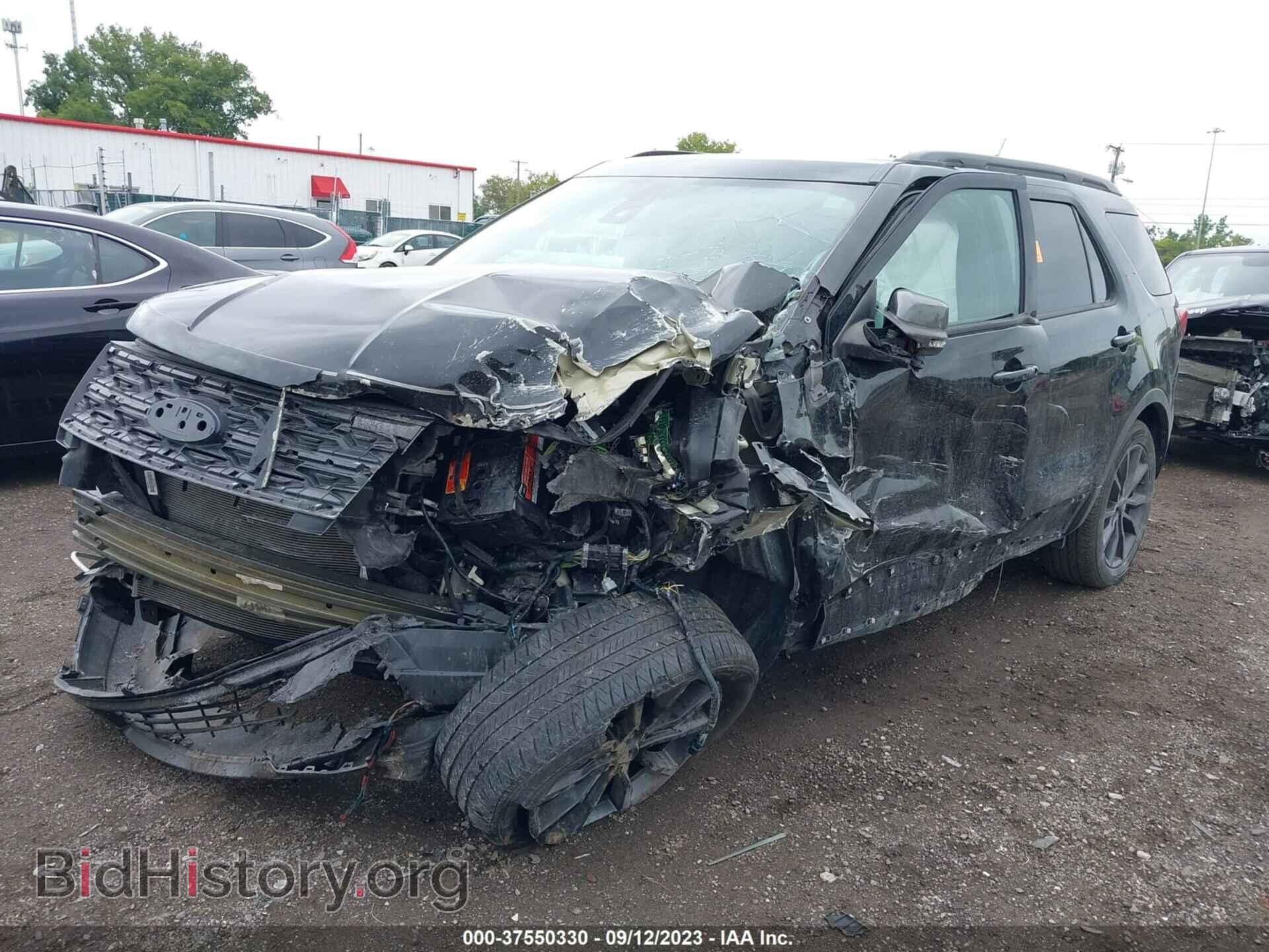 2018 FORD EXPLORER - VIN: 1FM5K8D85JGB20878 - Photo 2