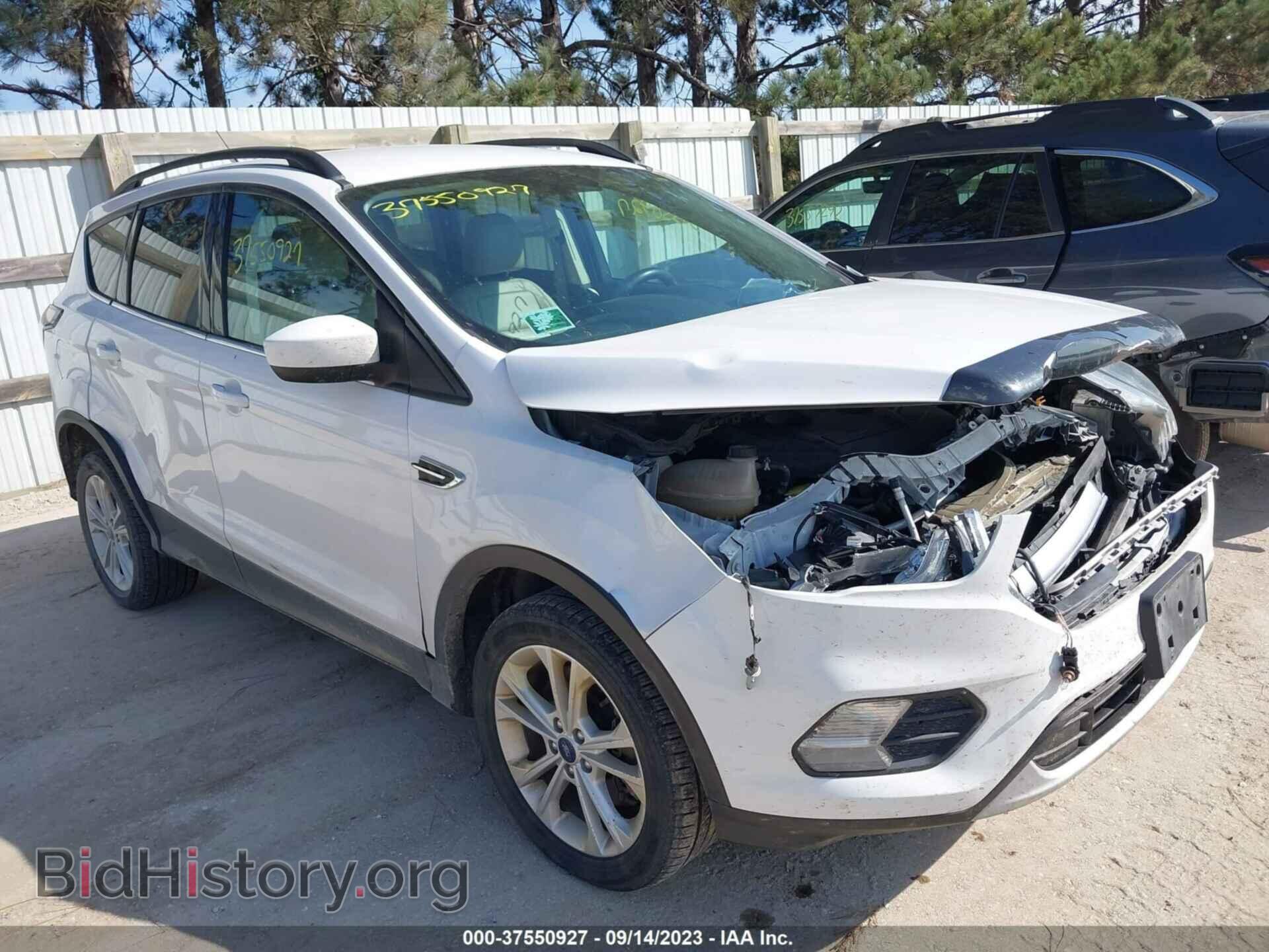 Фотография 1FMCU9G95HUA25681 - FORD ESCAPE 2017