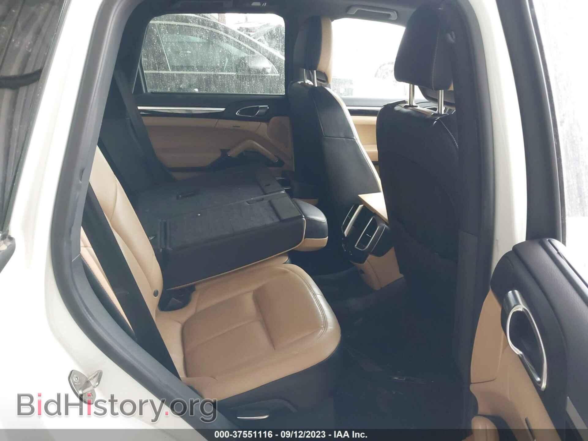 2016 PORSCHE CAYENNE - VIN: WP1AA2A25GLA06378 - Фото 8