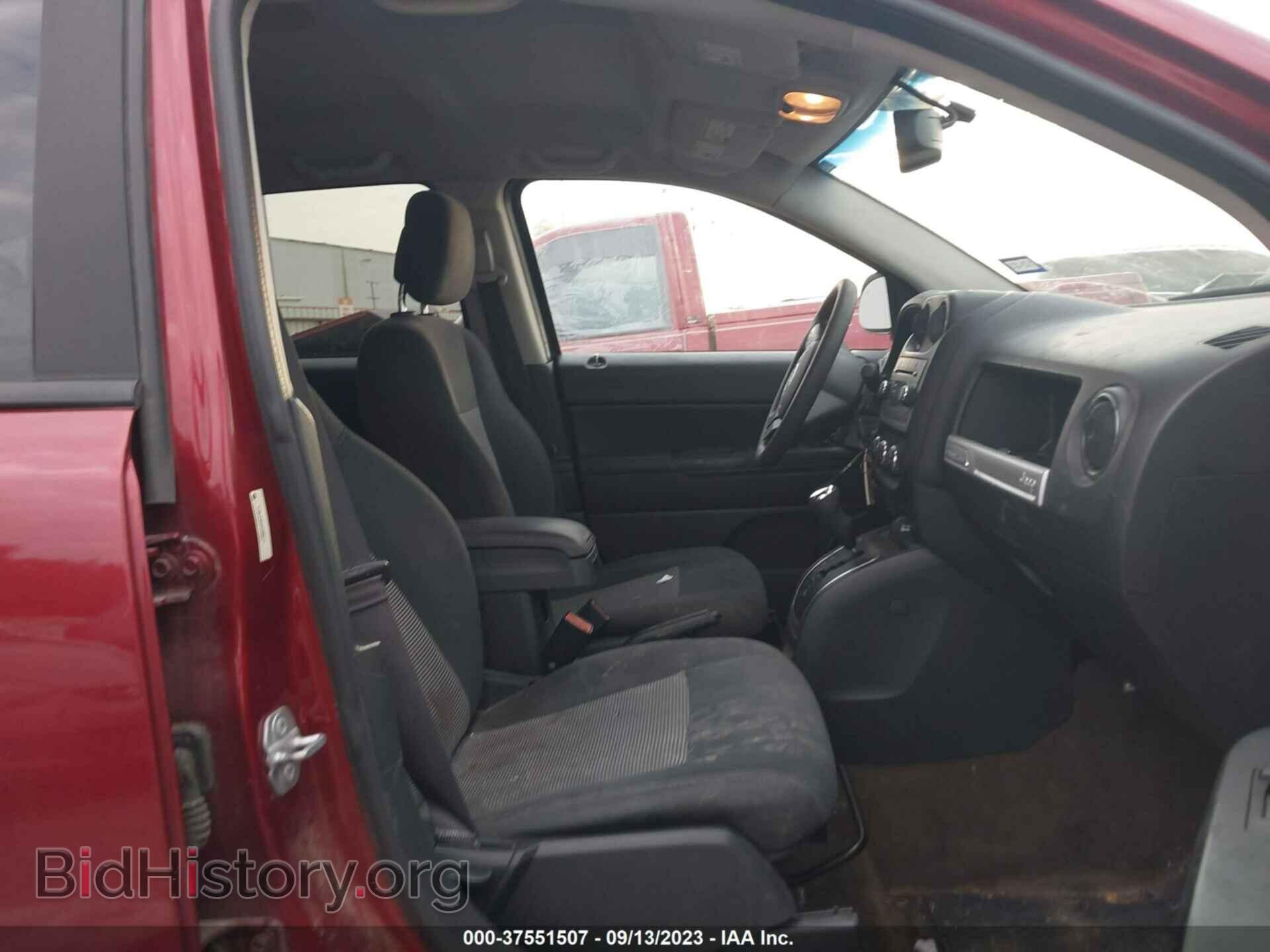 2016 JEEP COMPASS - VIN: 1C4NJCBA9GD666111 - Фото 5