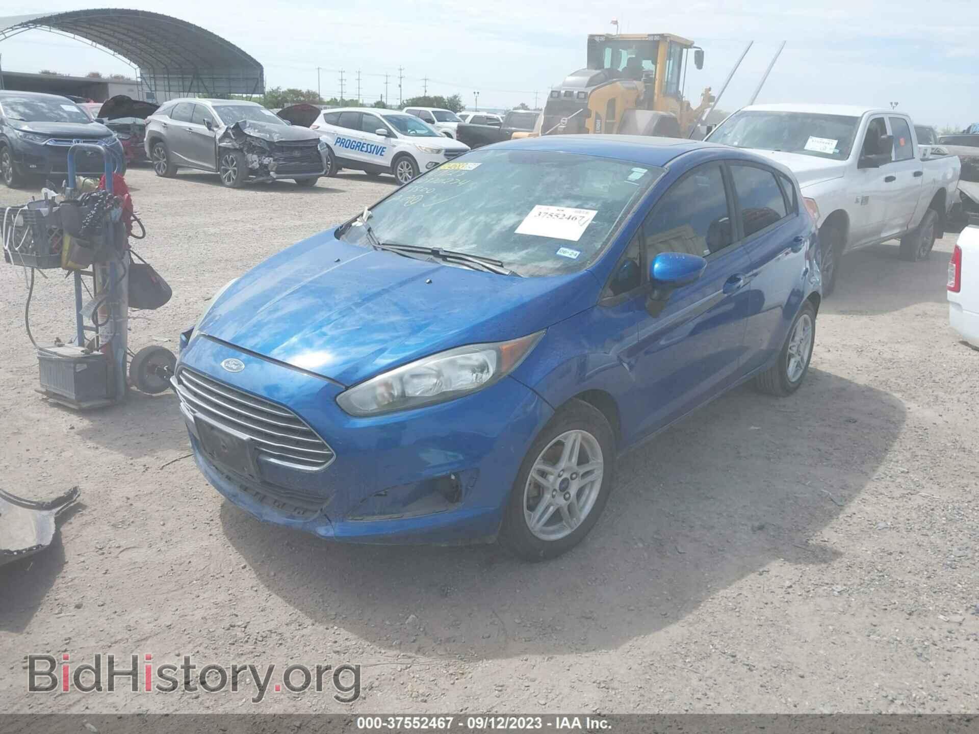2018 FORD FIESTA - VIN: 3FADP4EJXJM113500 - Фото 2