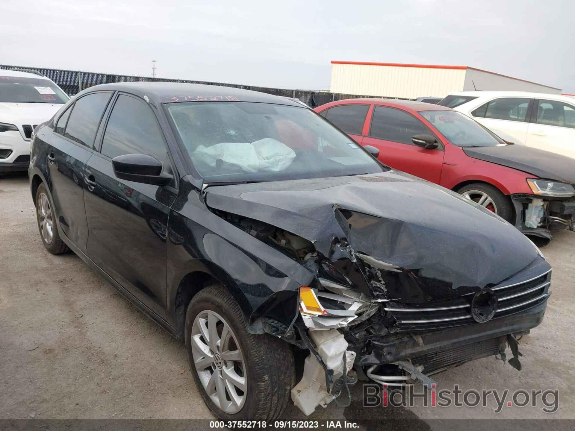 Photo 3VWD67AJXGM253041 - VOLKSWAGEN JETTA SEDAN 2016