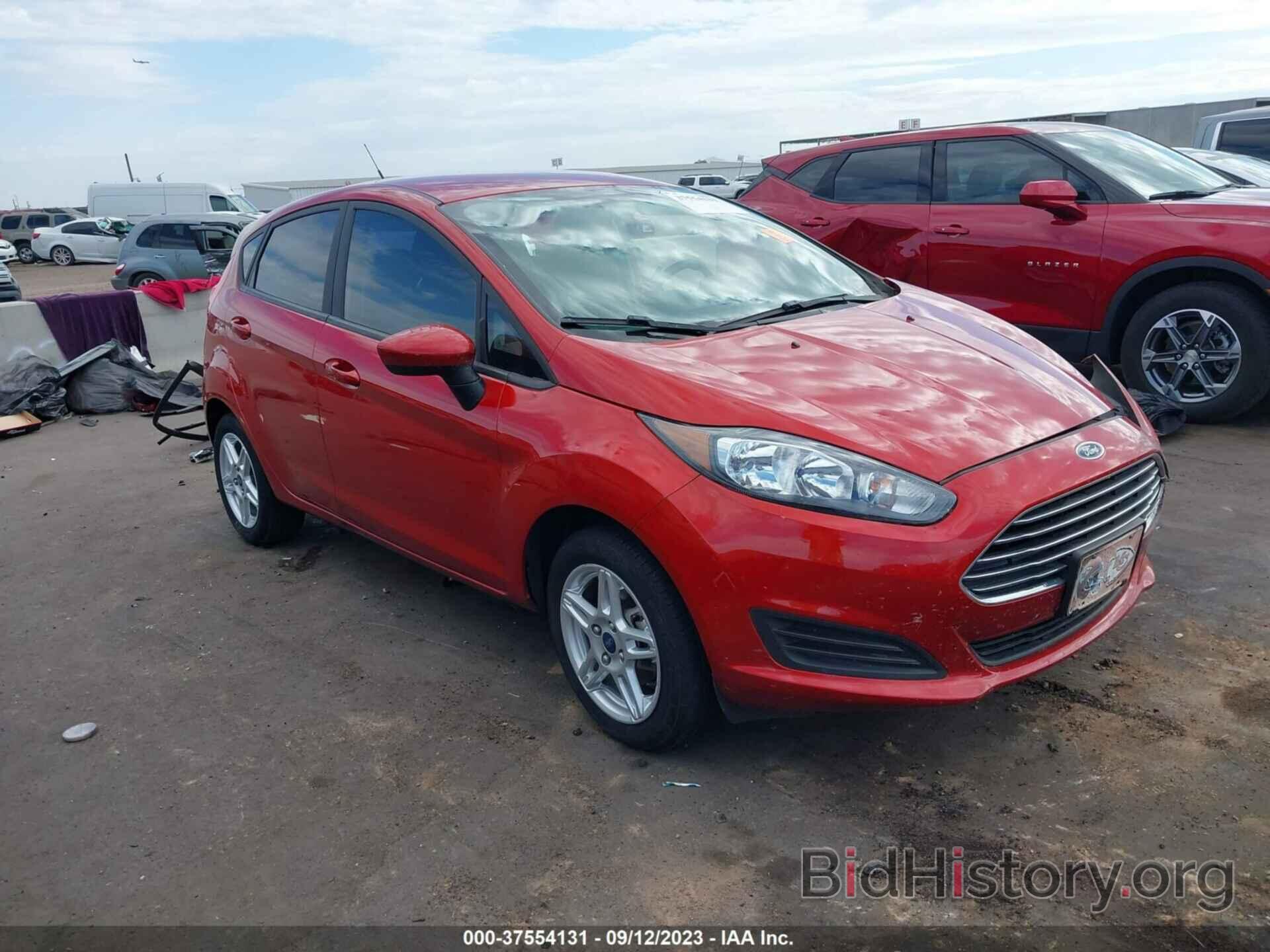 Photo 3FADP4EJ6KM127735 - FORD FIESTA 2019