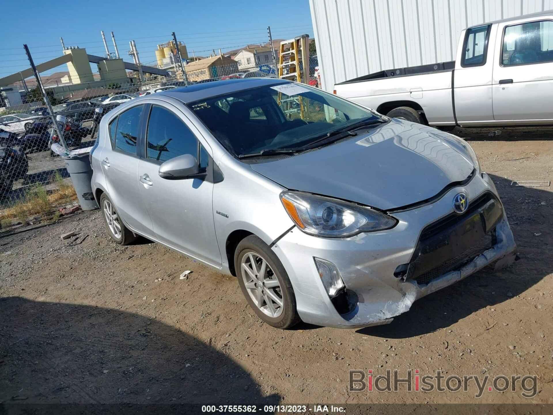 Photo JTDKDTB37F1106535 - TOYOTA PRIUS C 2015