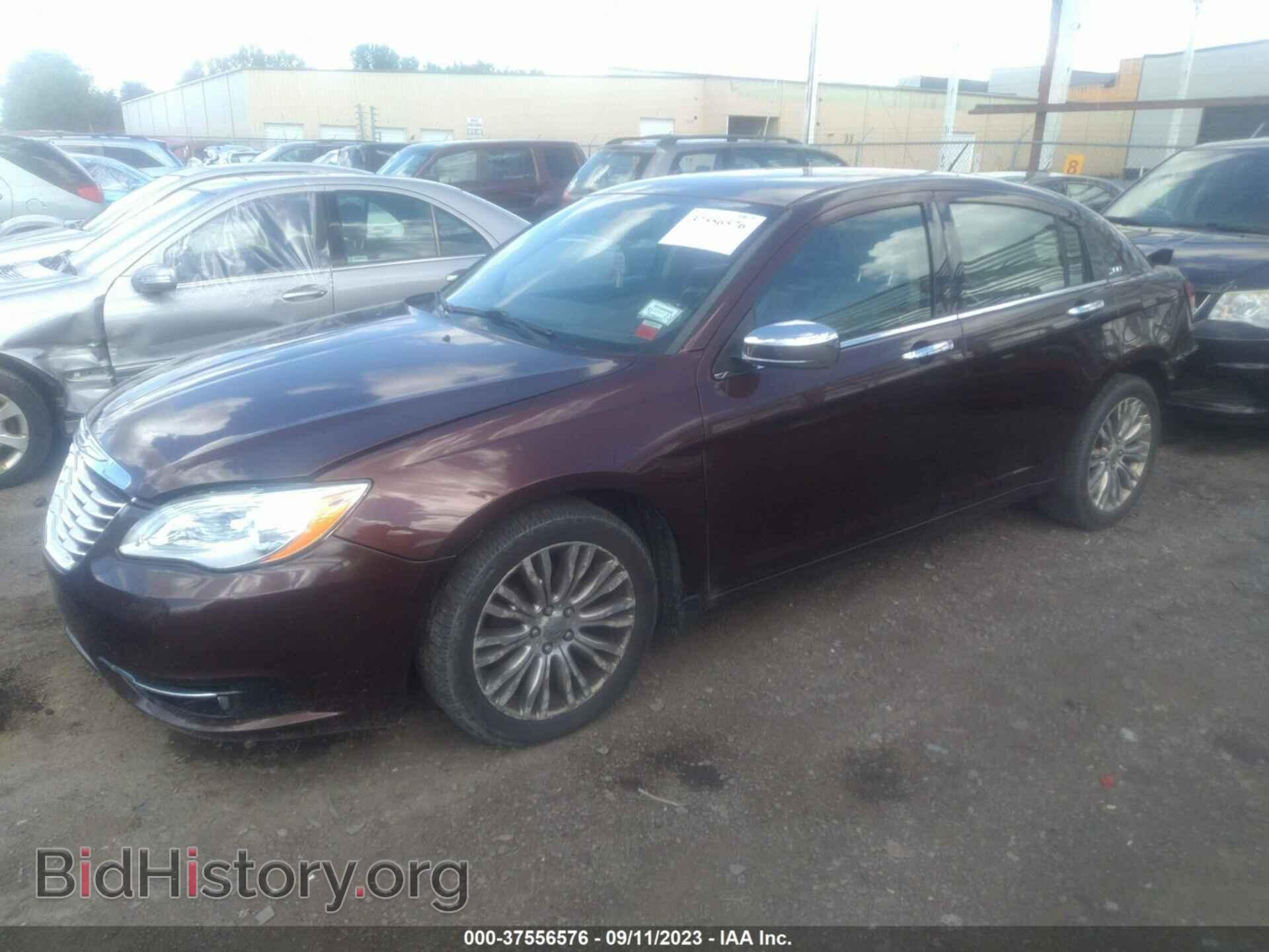 2012 CHRYSLER 200 - VIN: 1C3CCBCB9CN306624 - Фото 2