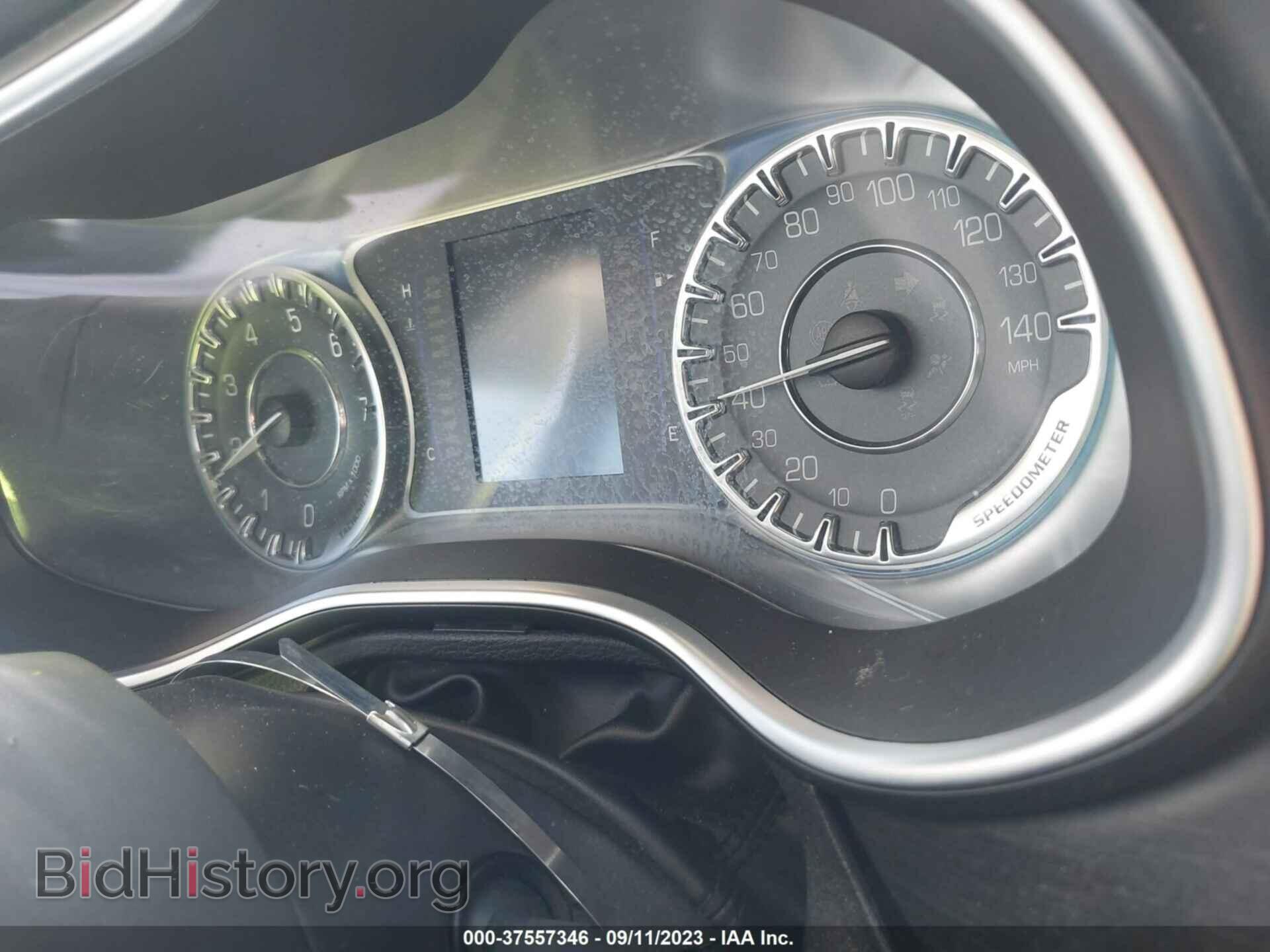2015 CHRYSLER 200 - VIN: 1C3CCCAB4FN631436 - Фото 7