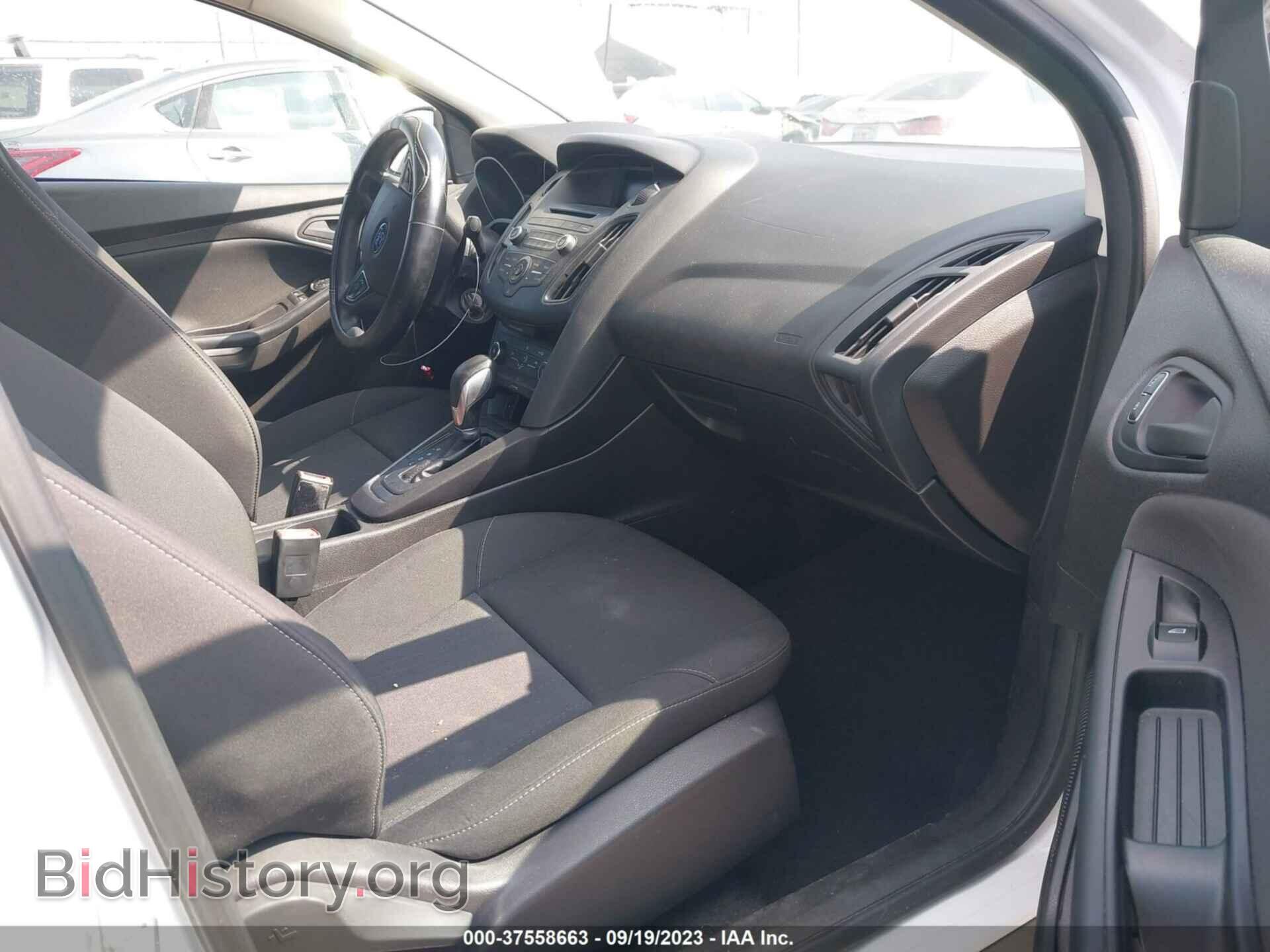 2016 FORD FOCUS - VIN: 1fadp3e23gl270900 - Photo 5