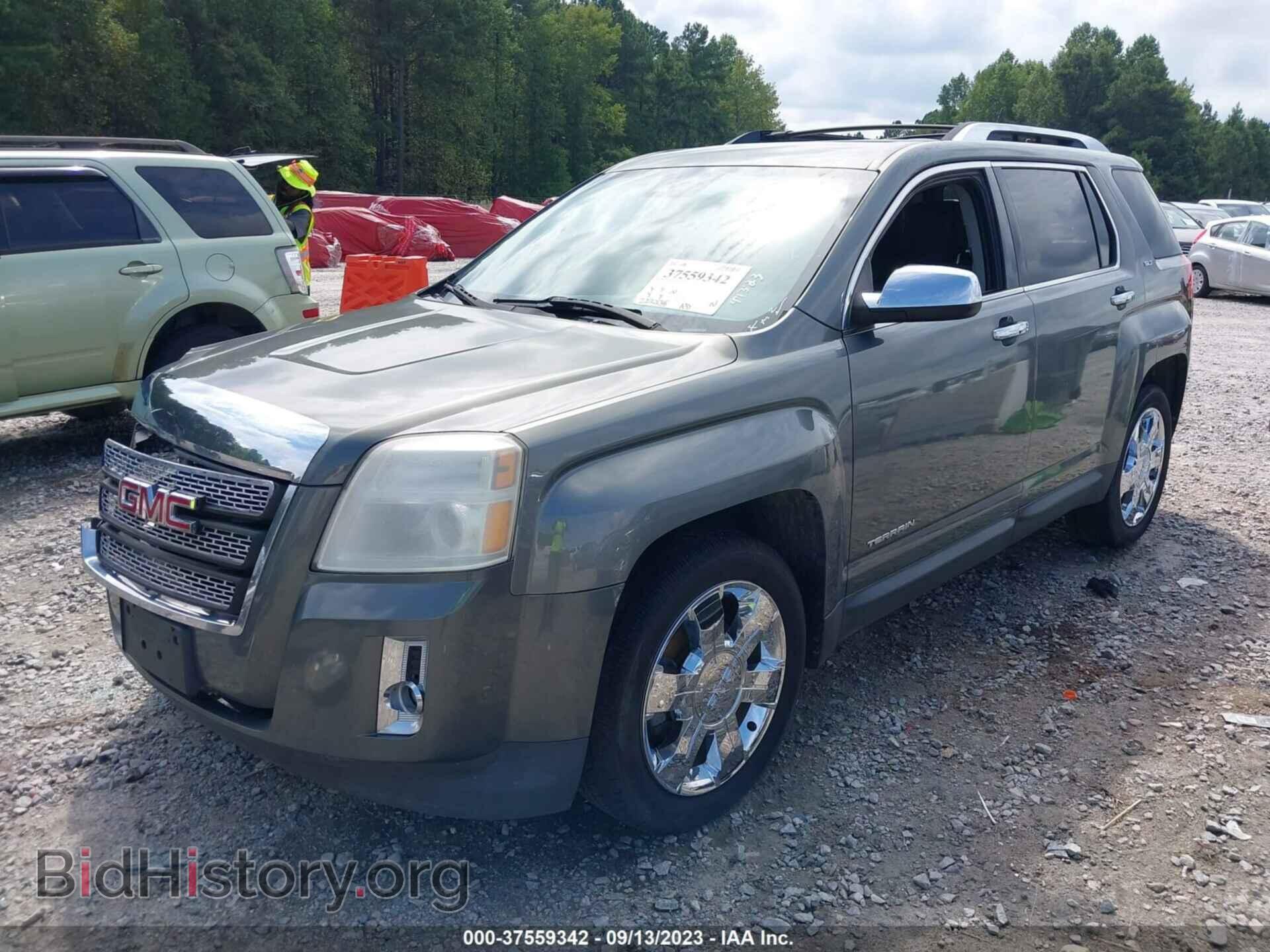 2013 GMC TERRAIN - VIN: 2GKFLWE36D6236855 - Photo 2