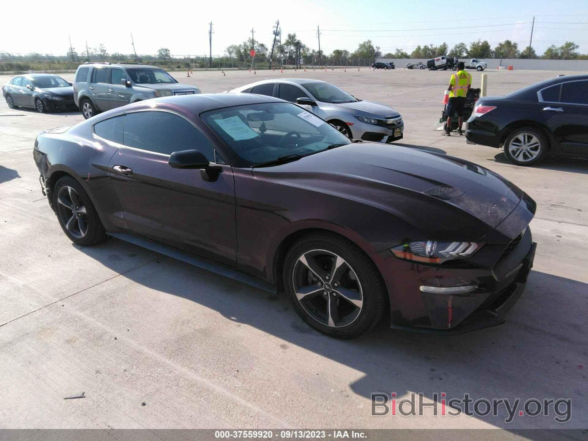Photo 1FA6P8TH2J5110760 - FORD MUSTANG 2018