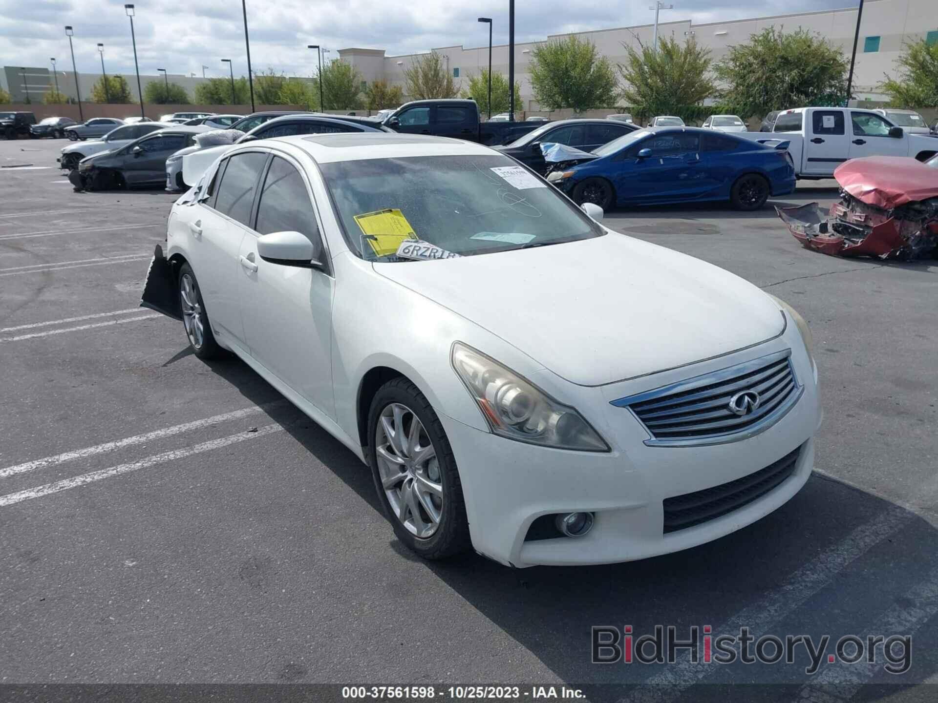 Photo JN1CV6AP9BM506132 - INFINITI G37 SEDAN 2011