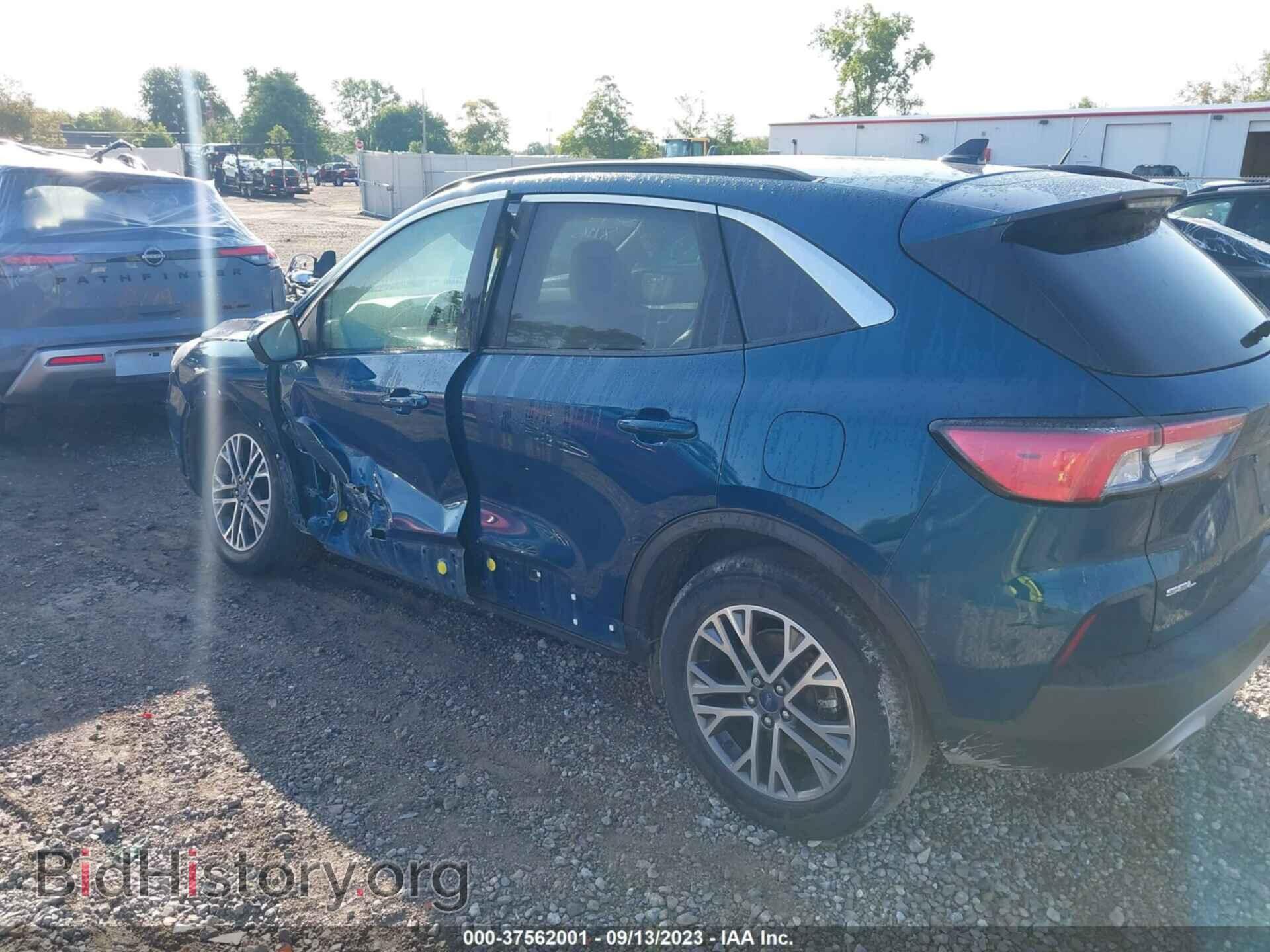 2020 FORD ESCAPE - VIN: 1FMCU9H63LUA00940 - Фото 3