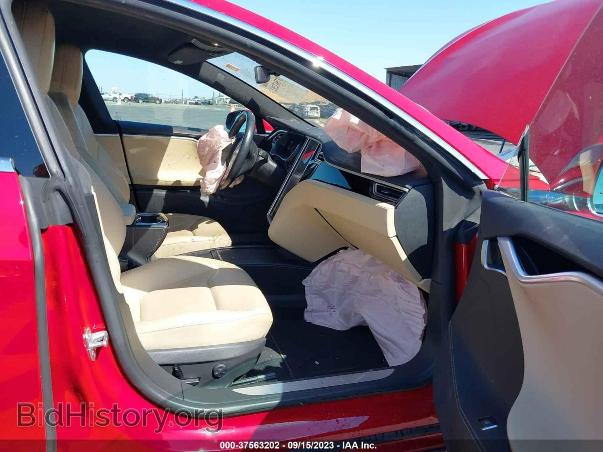 2016 TESLA MODEL S - VIN: 5YJSA1E19GF151850 - Фото 5