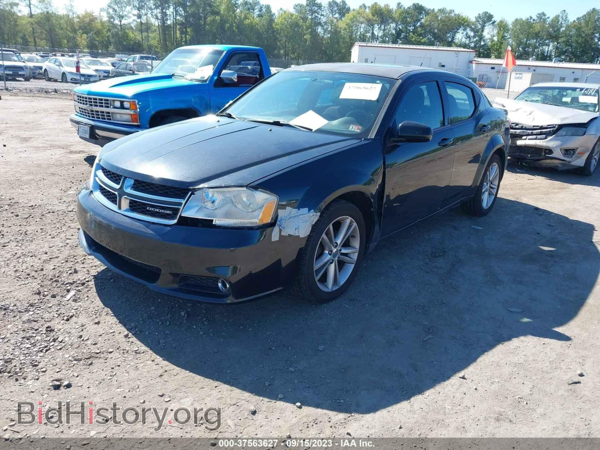 2011 DODGE AVENGER - VIN: 1B3BD1FG5BN523965 - Фото 2